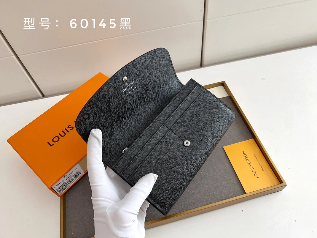 Lightweight 4453 Louis Vuitton AAA Quality Wallets
