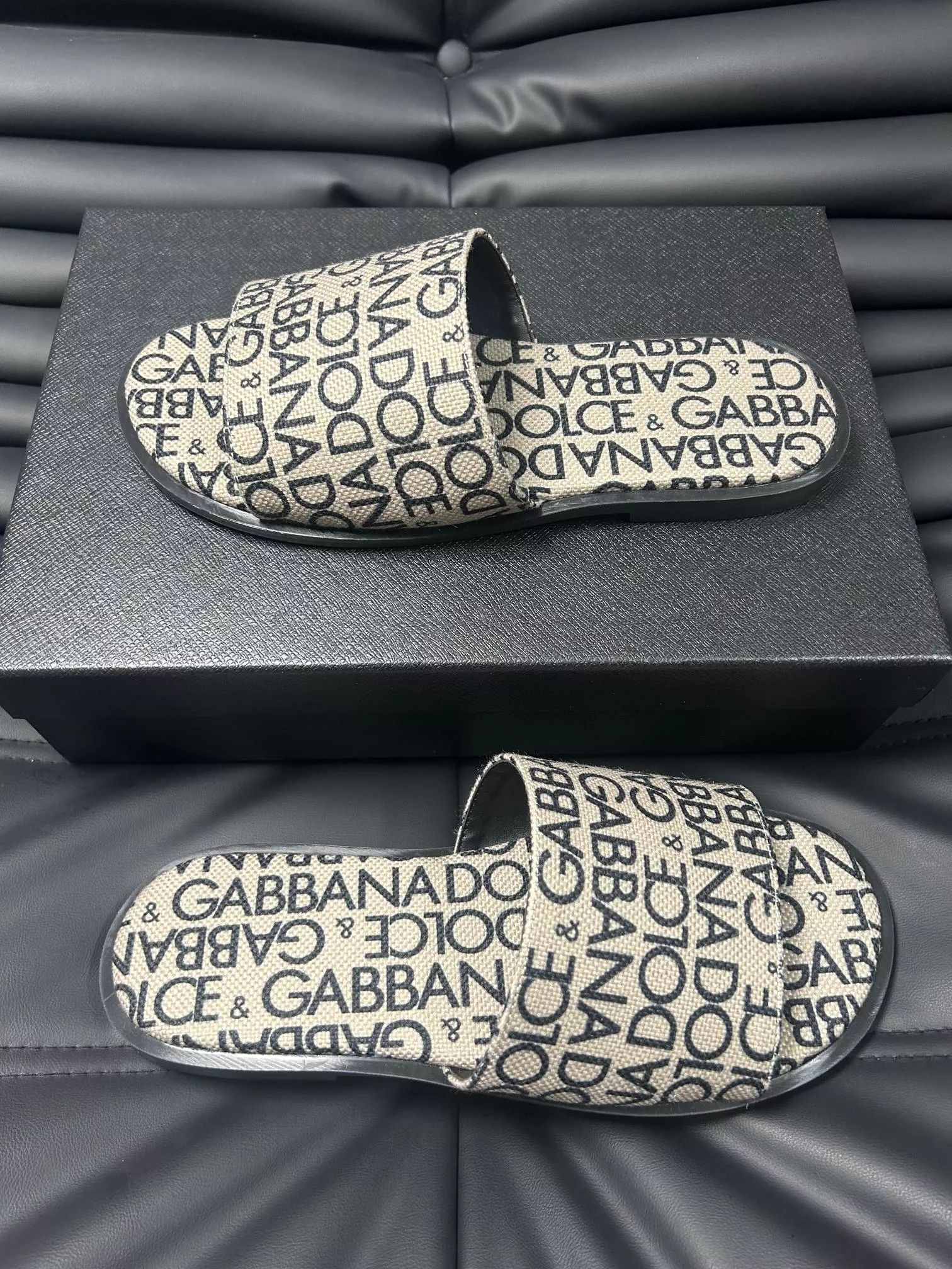 Lightweight 4497 Dolce & Gabbana D&G Slippers For Men
