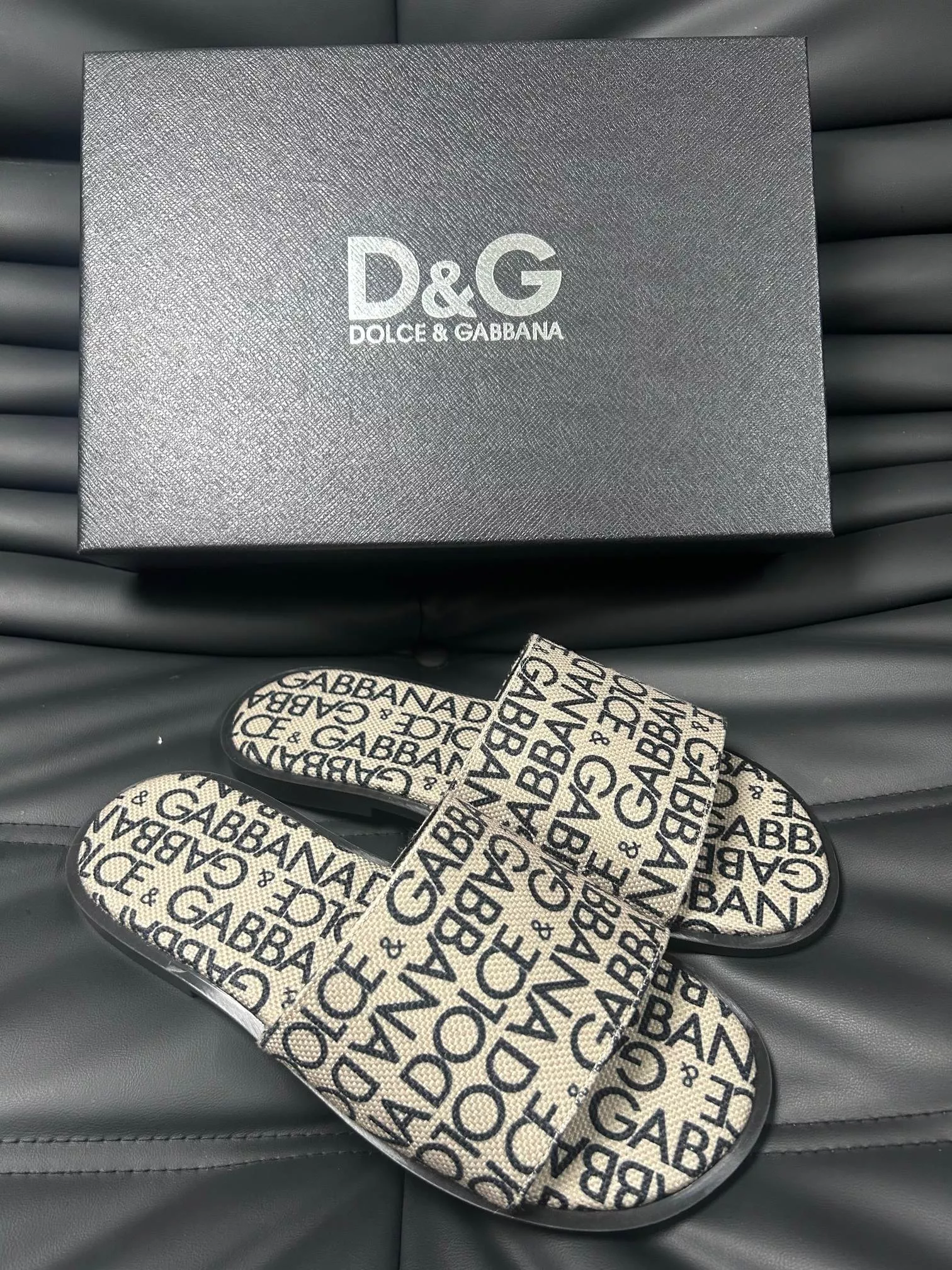 Lightweight 4497 Dolce & Gabbana D&G Slippers For Men
