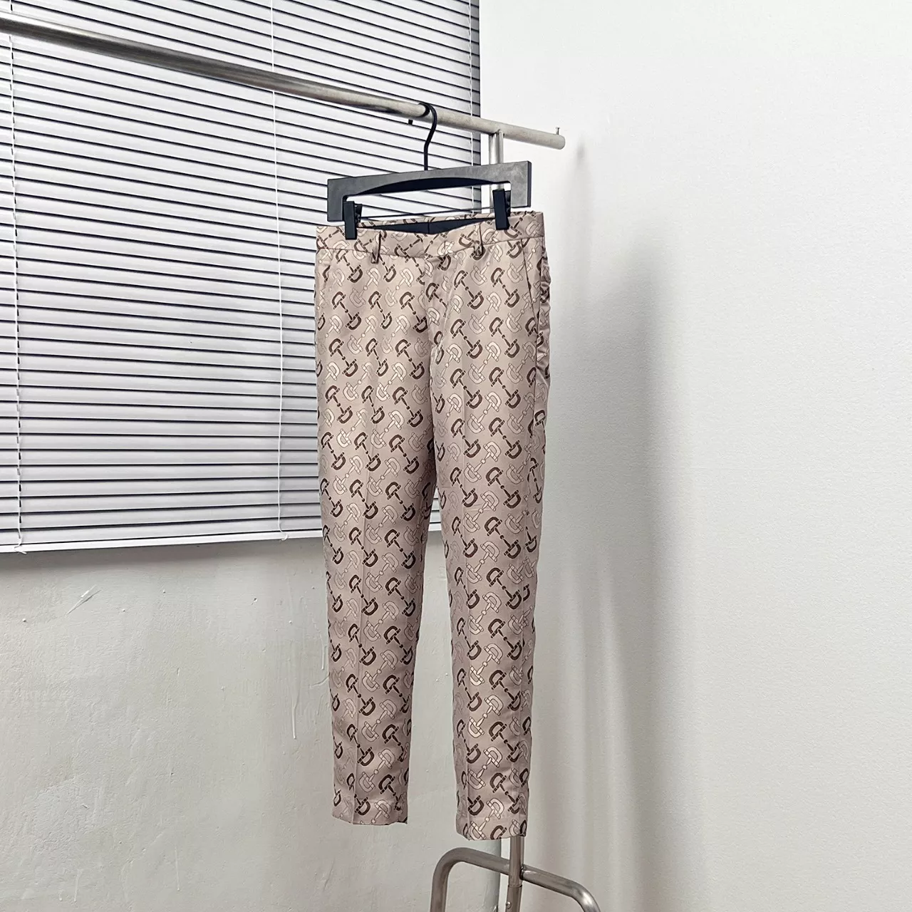 Lightweight 4638 Gucci Pants For Men