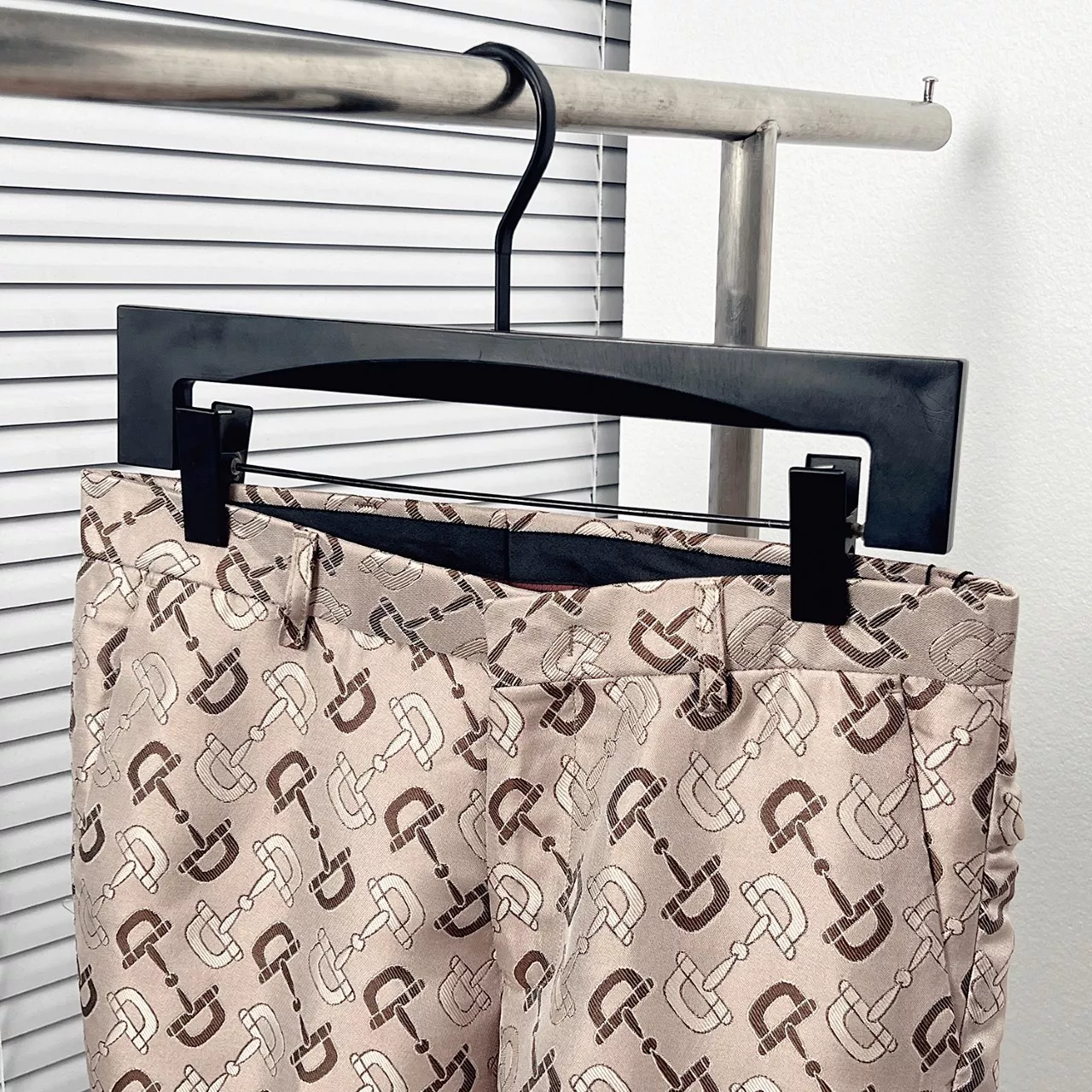 Lightweight 4638 Gucci Pants For Men