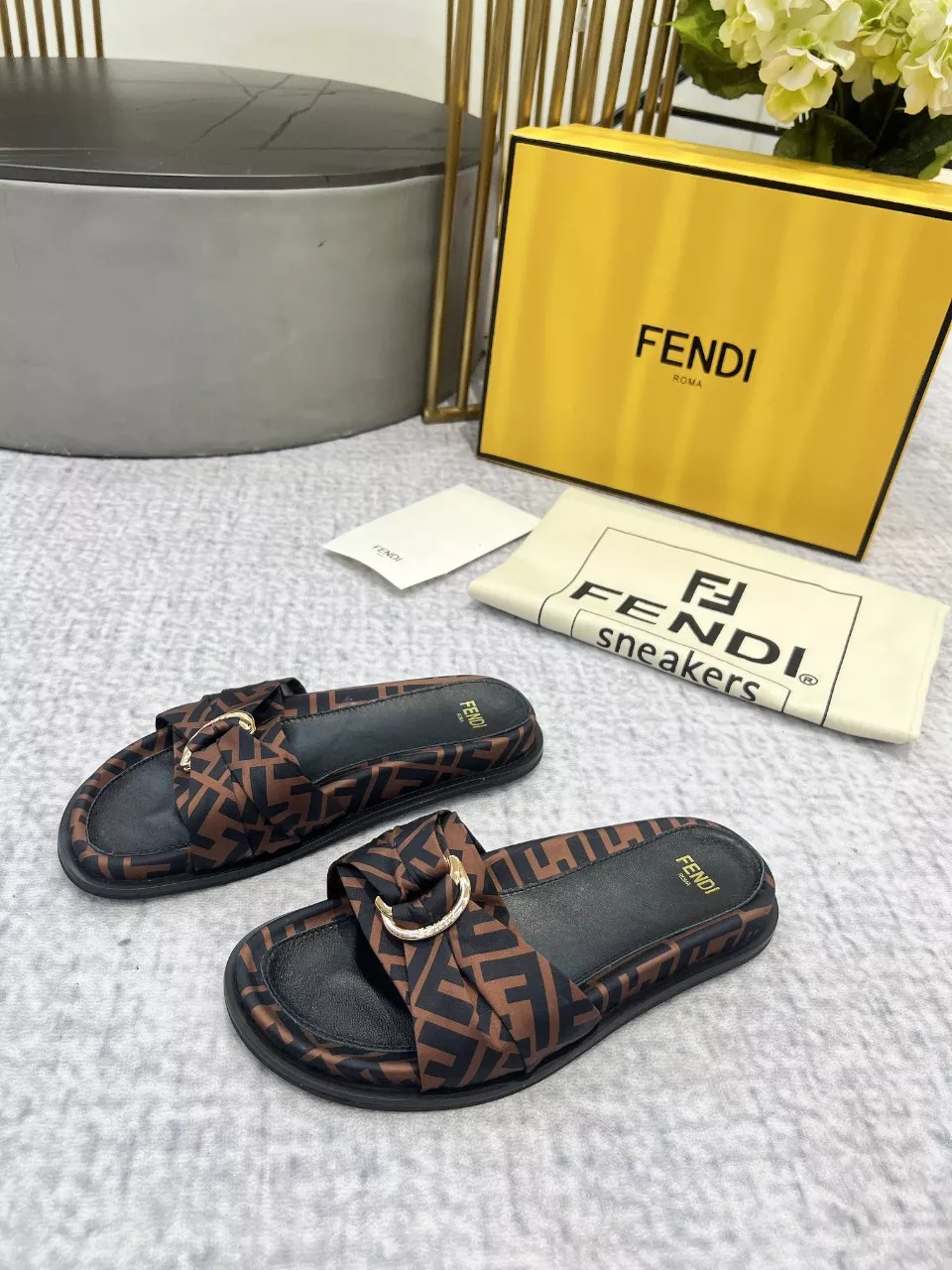 Lightweight 4806 Fendi Slippers For Women