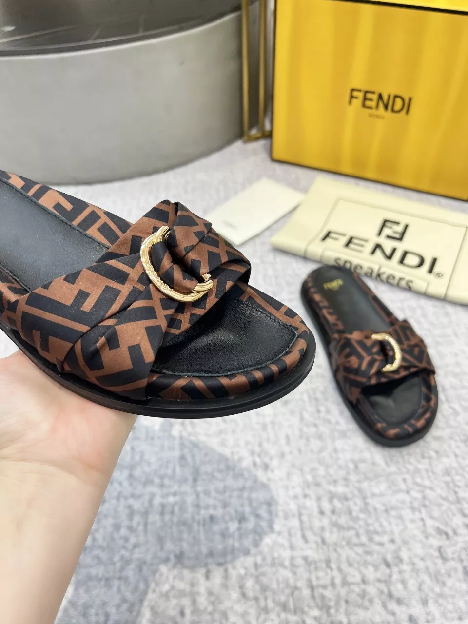 Lightweight 4806 Fendi Slippers For Women