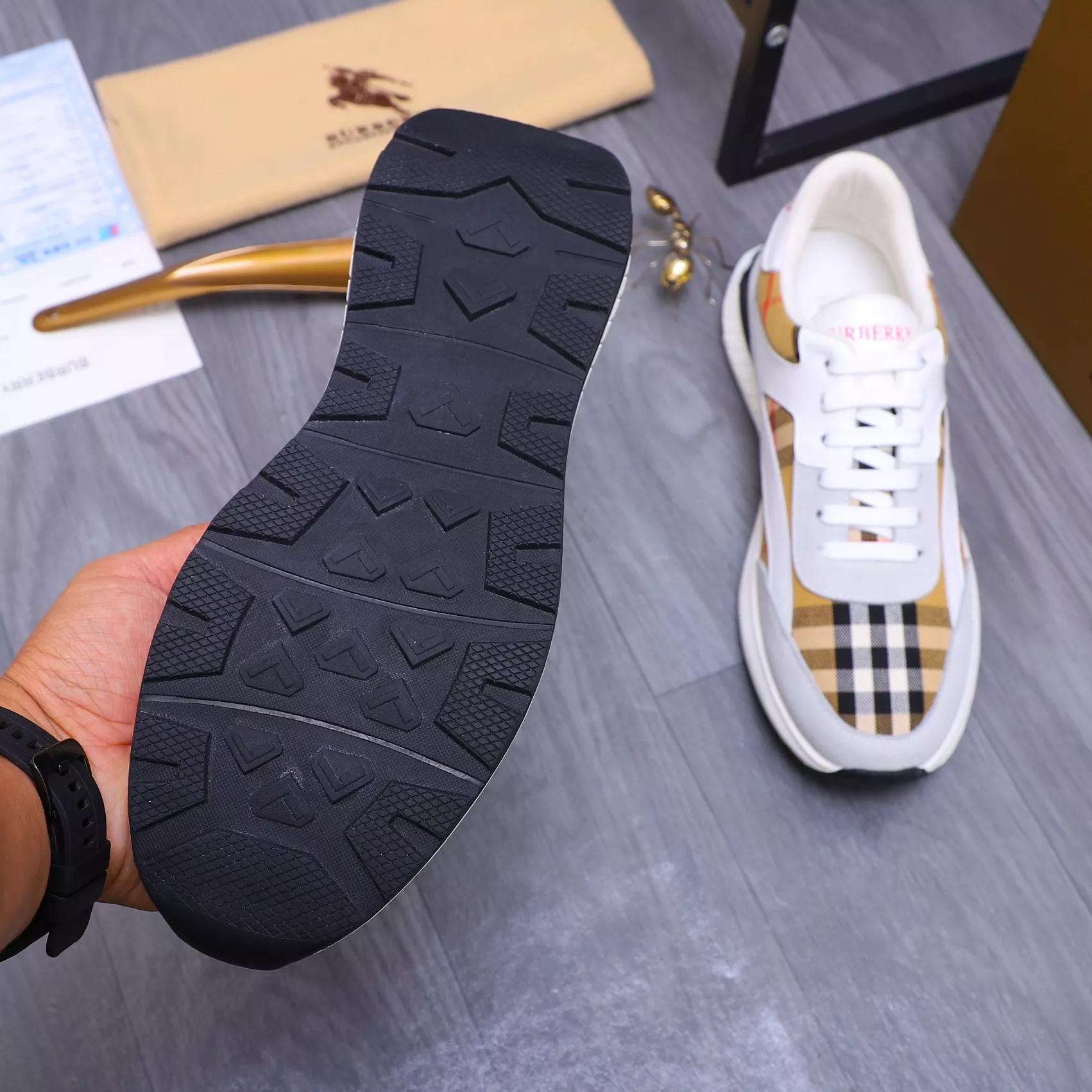 Lightweight 4846 Burberry Casual Shoes For Men
