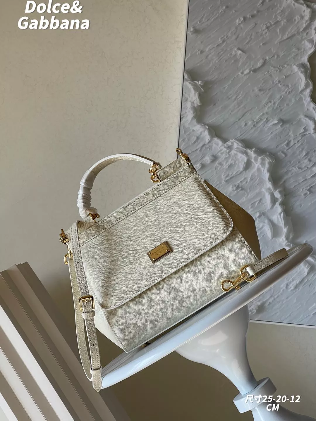 Lightweight 495 Dolce & Gabbana AAA Quality Handbags For Women