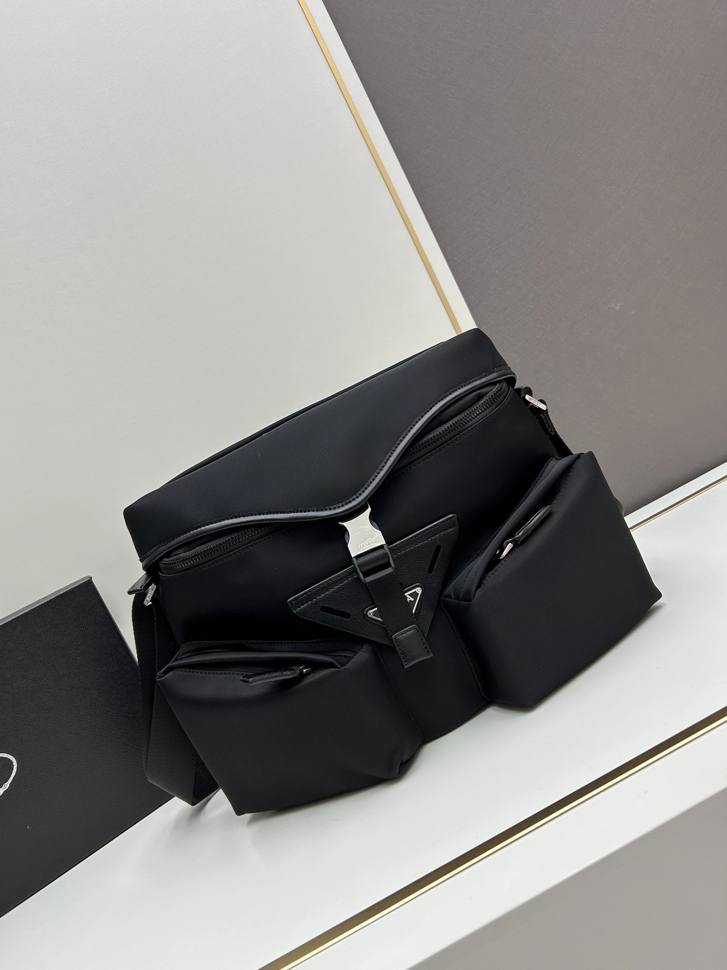 Lightweight 4957 Prada AAA Man Messenger Bags