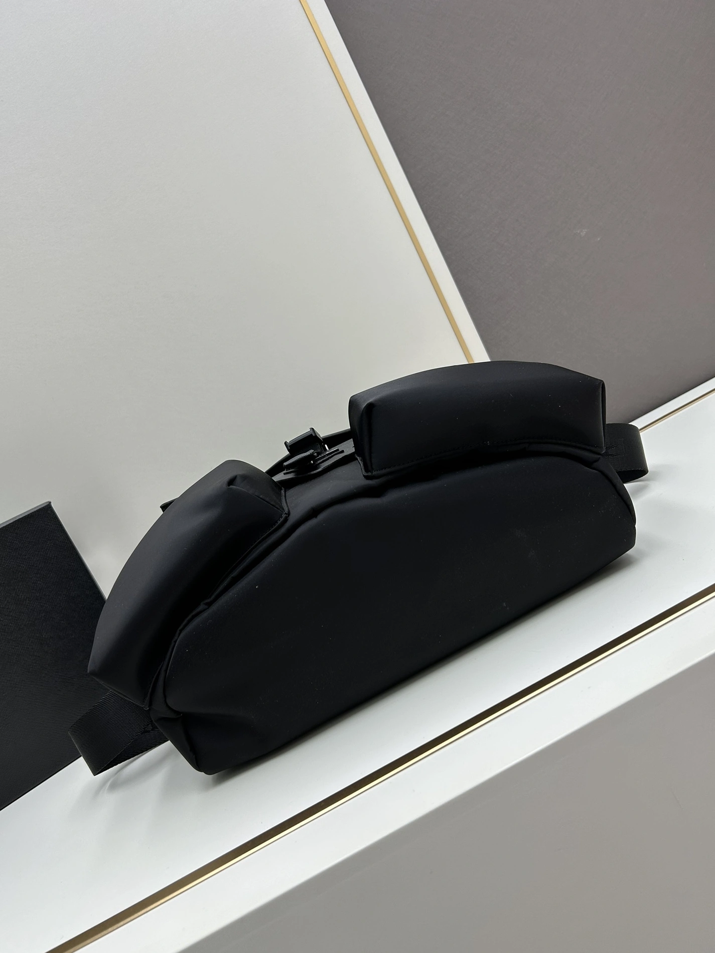 Lightweight 4957 Prada AAA Man Messenger Bags