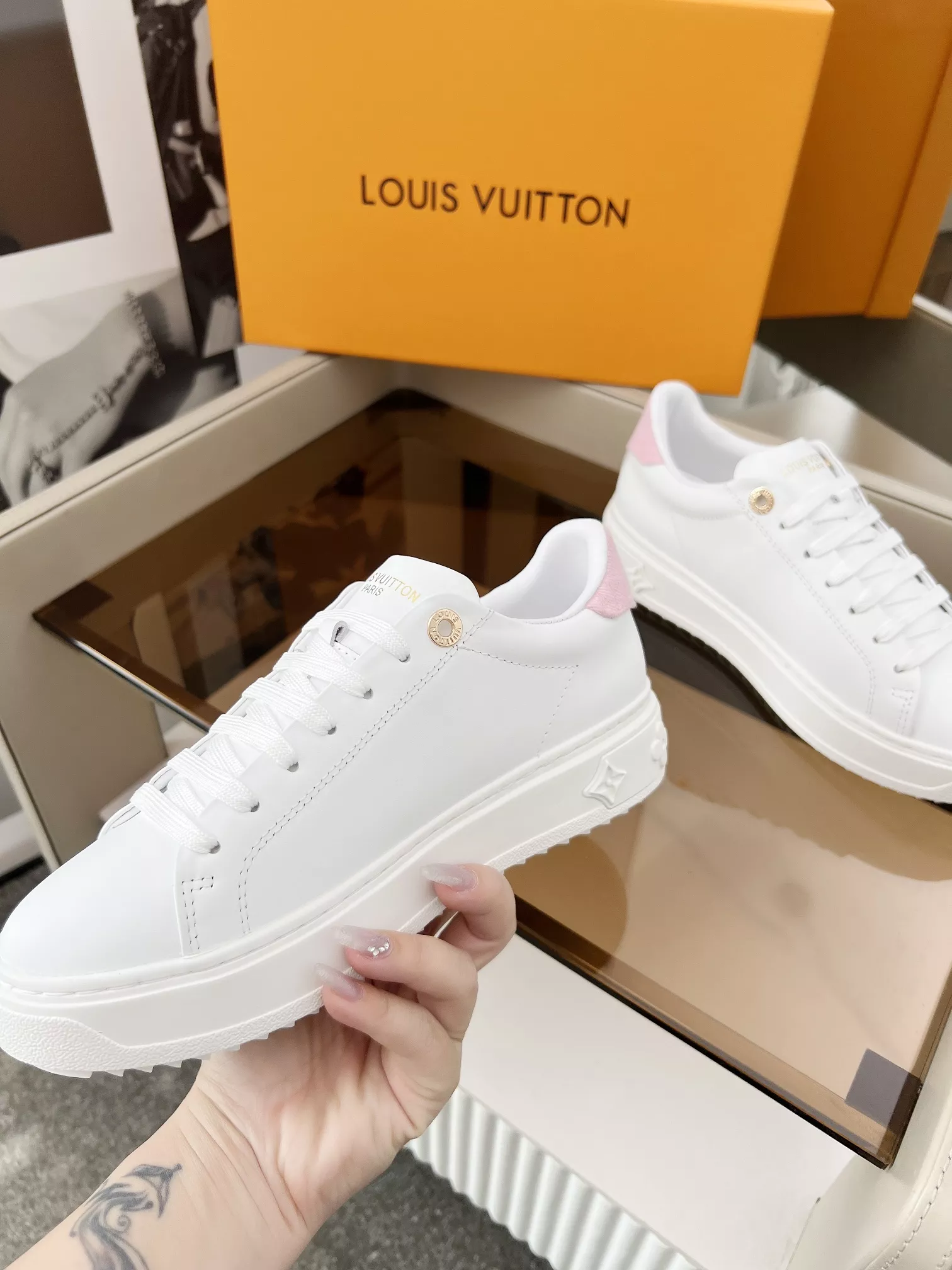 Lightweight 4988 Louis Vuitton Casual Shoes For Women
