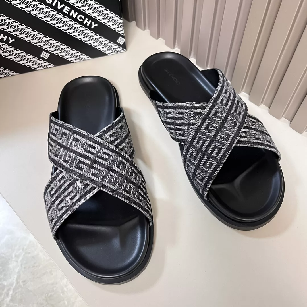 Lightweight 5021 Givenchy Slippers For Men