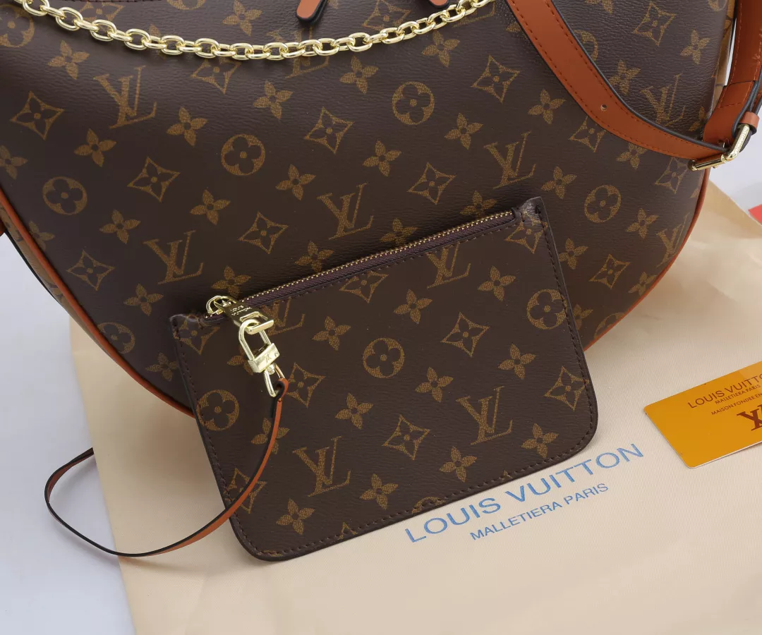 Lightweight 5075 Louis Vuitton Messenger Bags For Women