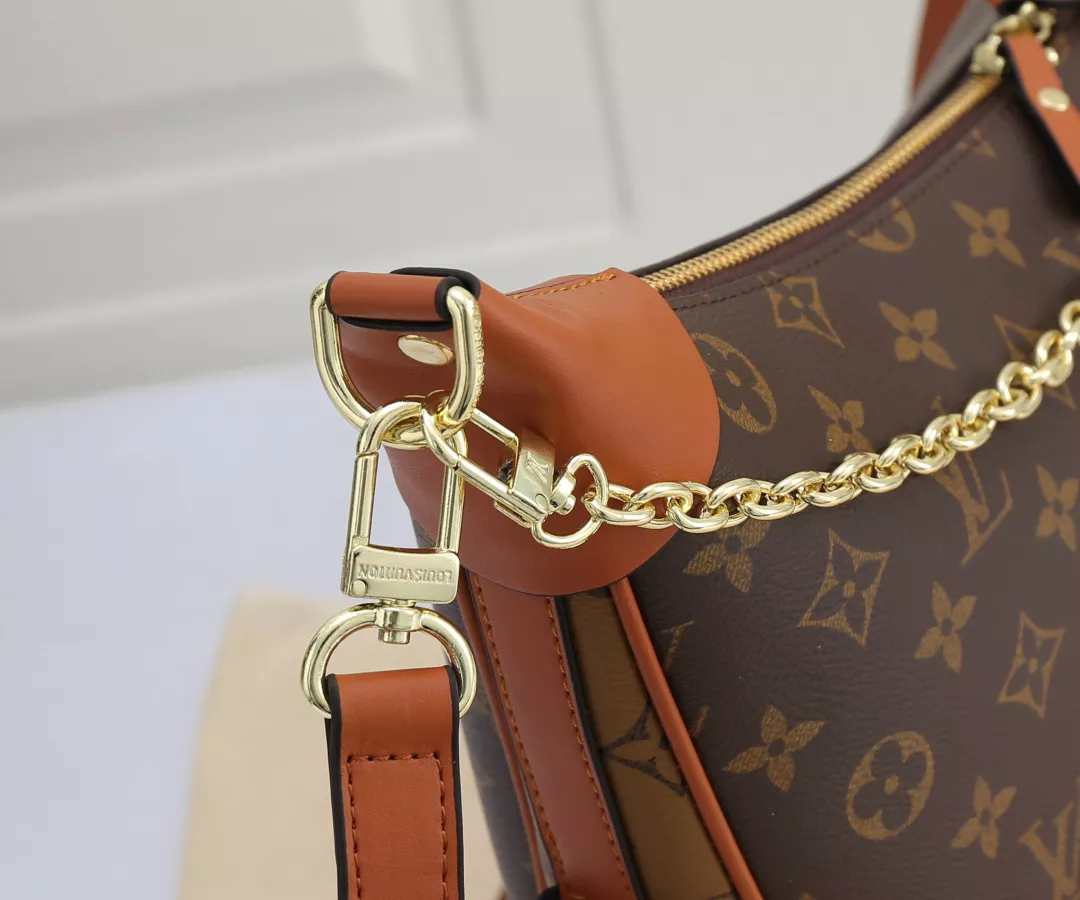 Lightweight 5075 Louis Vuitton Messenger Bags For Women
