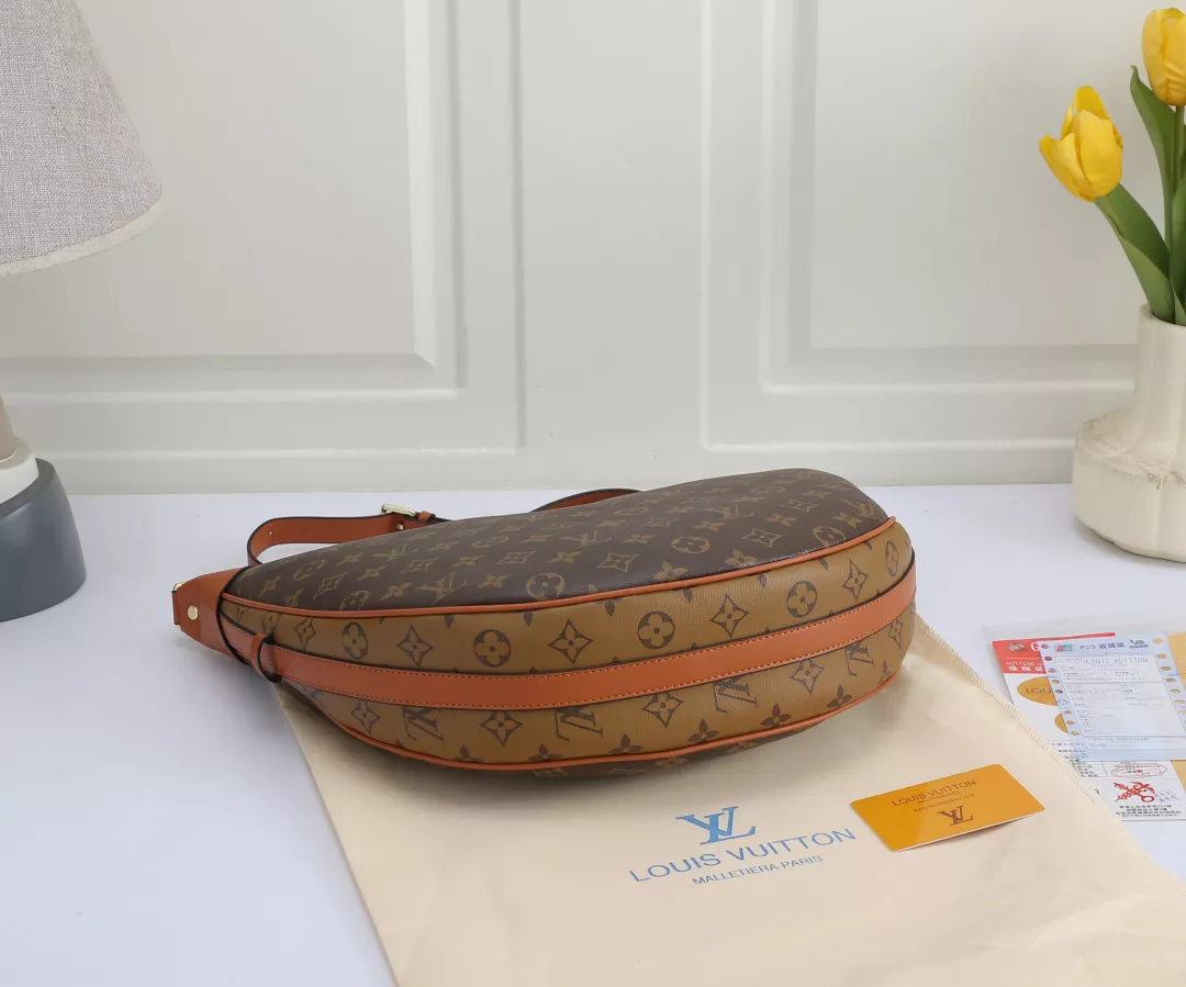 Lightweight 5075 Louis Vuitton Messenger Bags For Women