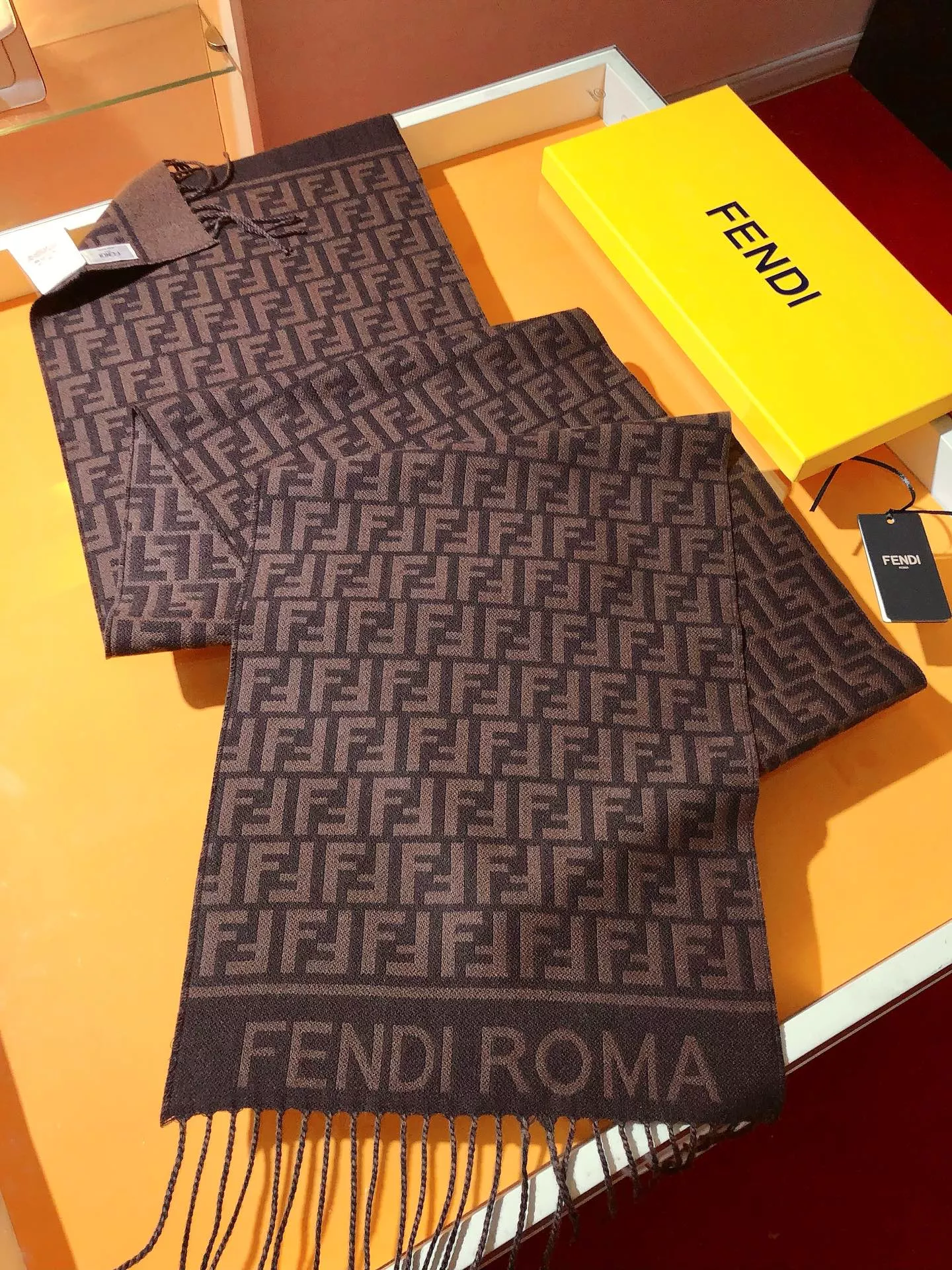 Lightweight 5127 Fendi Scarf For Women