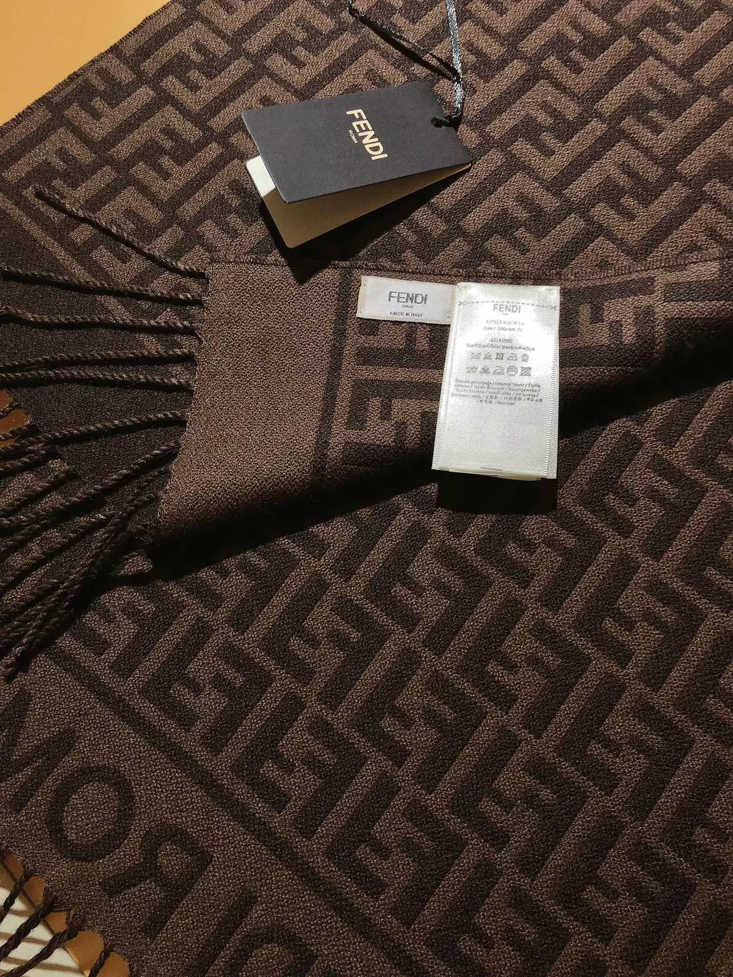 Lightweight 5127 Fendi Scarf For Women