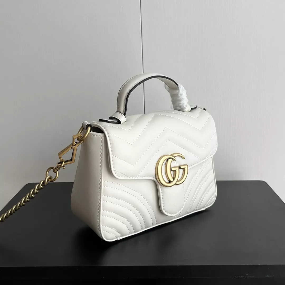 Lightweight 5270 Gucci AAA Quality Messenger Bags For Women