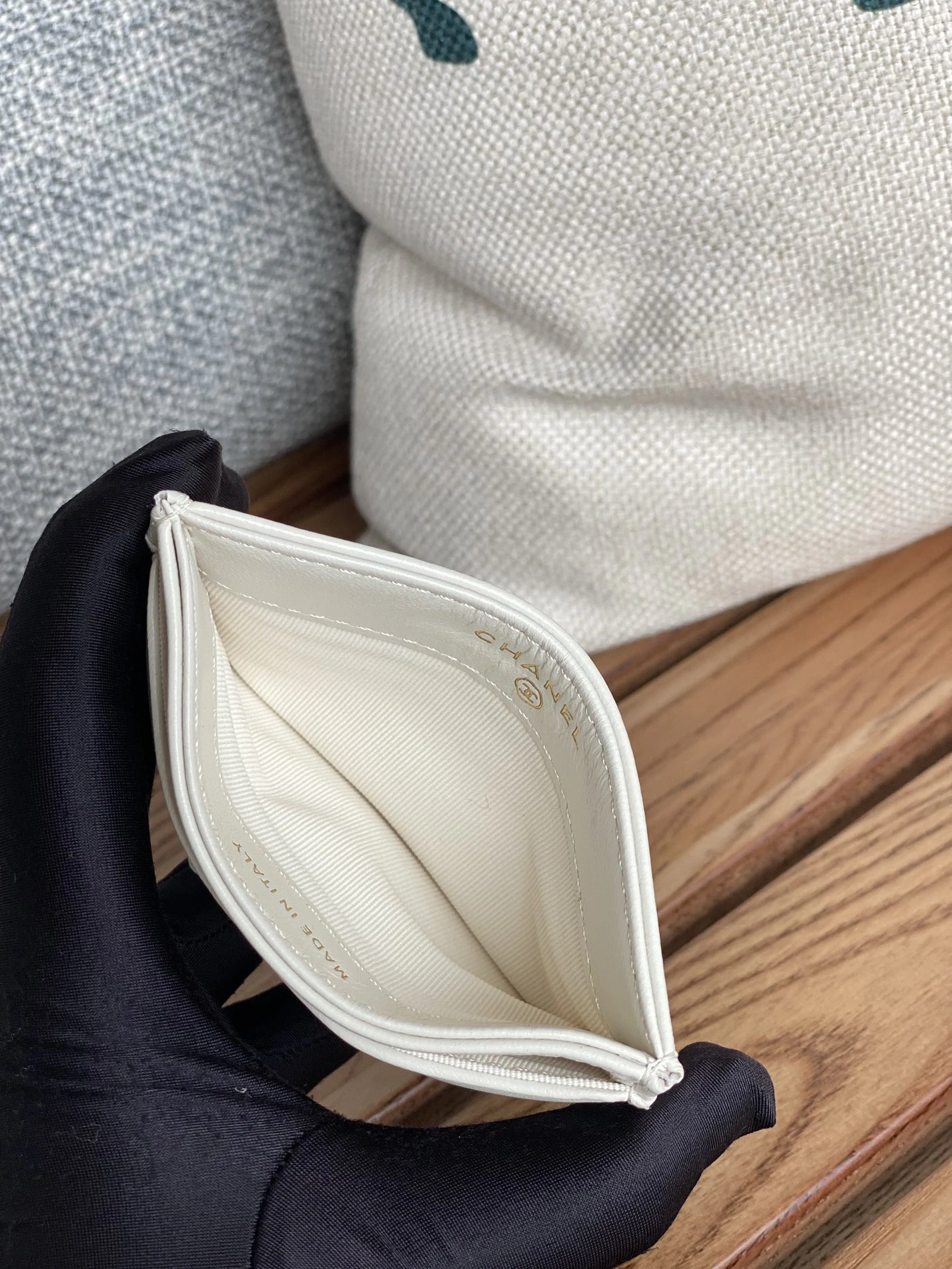 Lightweight 5583 Chanel Card Case