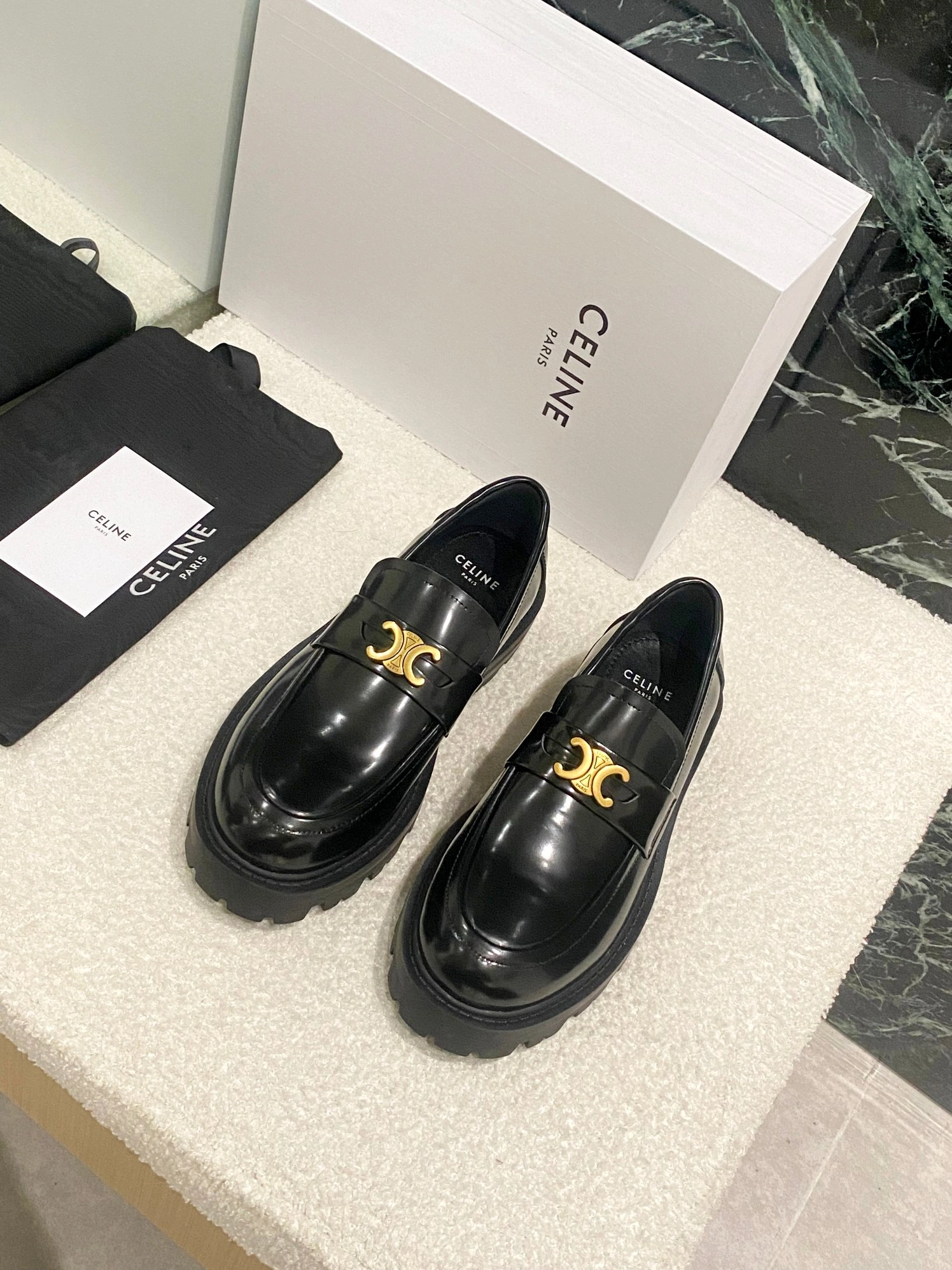 Lightweight 570 Celine Leather Shoes For Women
