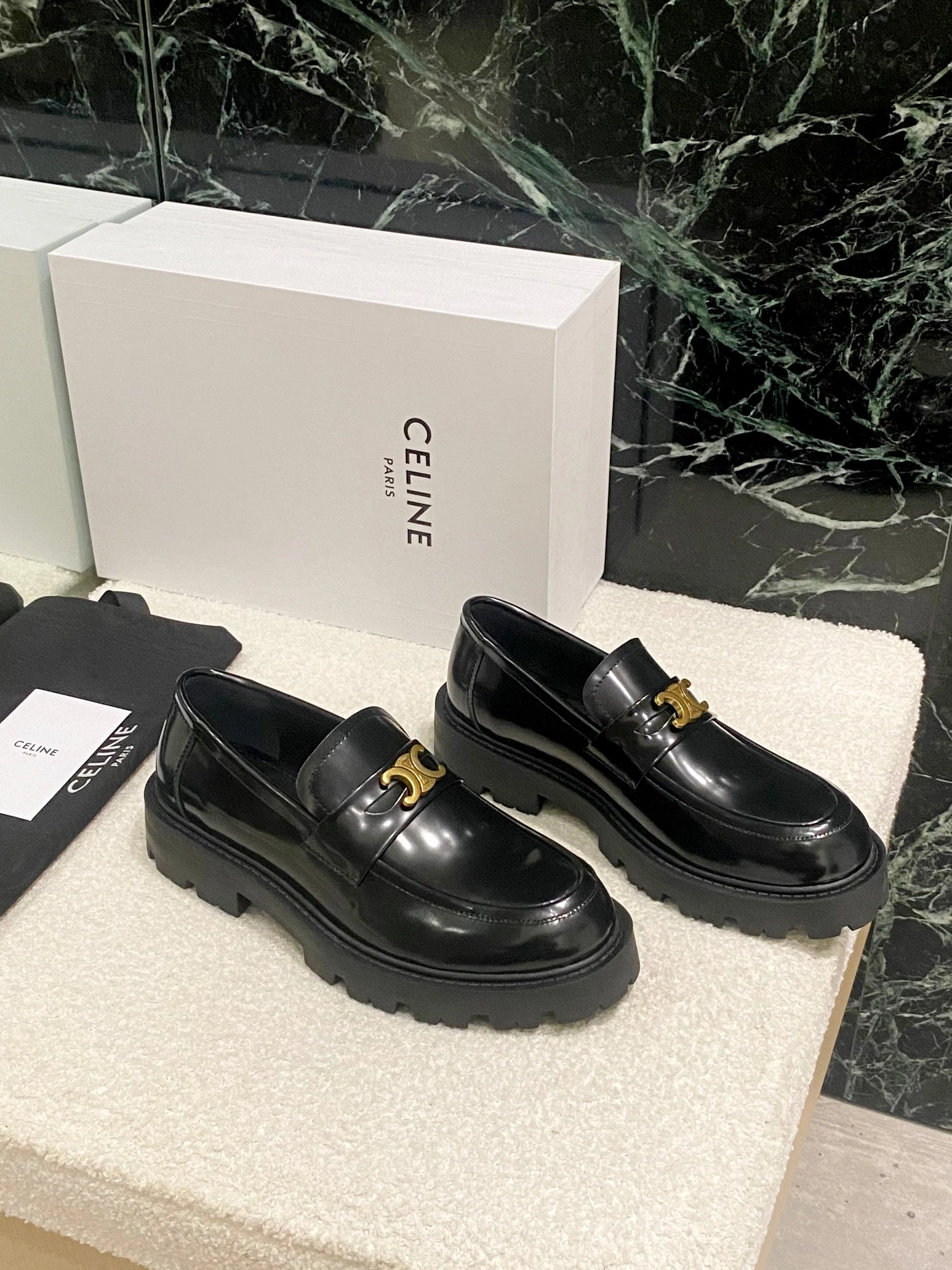 Lightweight 570 Celine Leather Shoes For Women