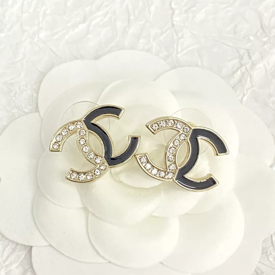 Lightweight 5707 Chanel Earrings For Women