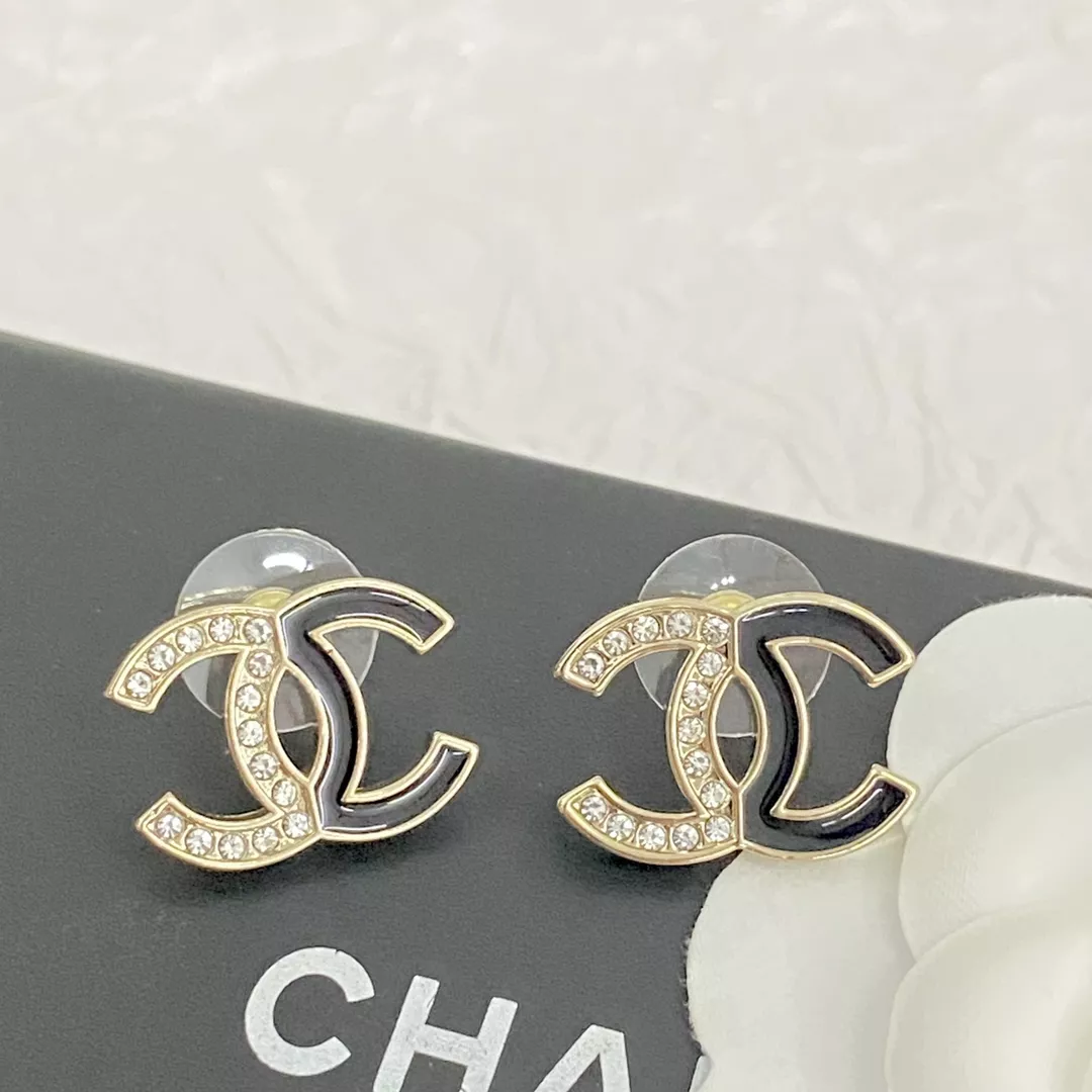 Lightweight 5707 Chanel Earrings For Women