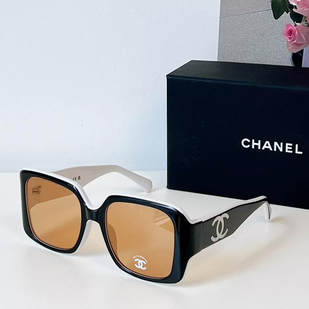 Lightweight 589 Chanel AAA Quality Sunglasses