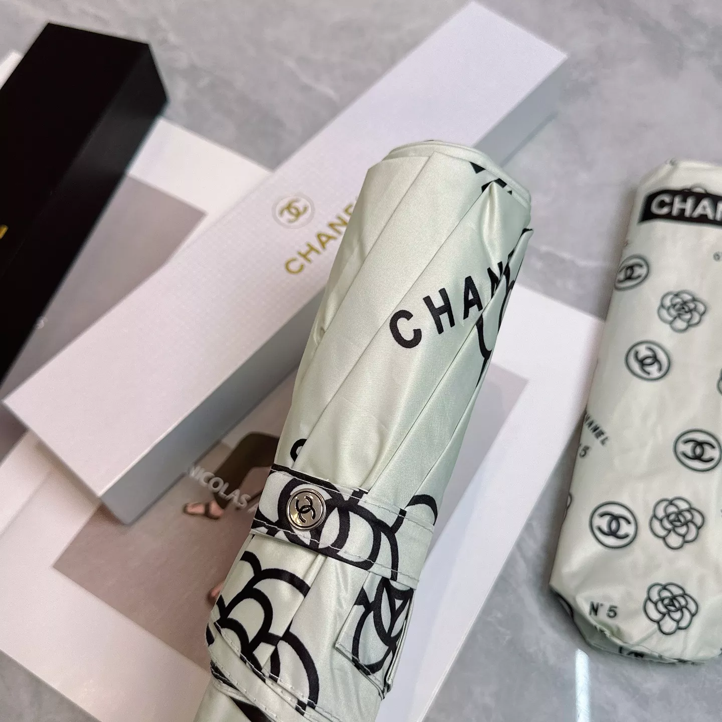 Lightweight 5939 Chanel Umbrellas