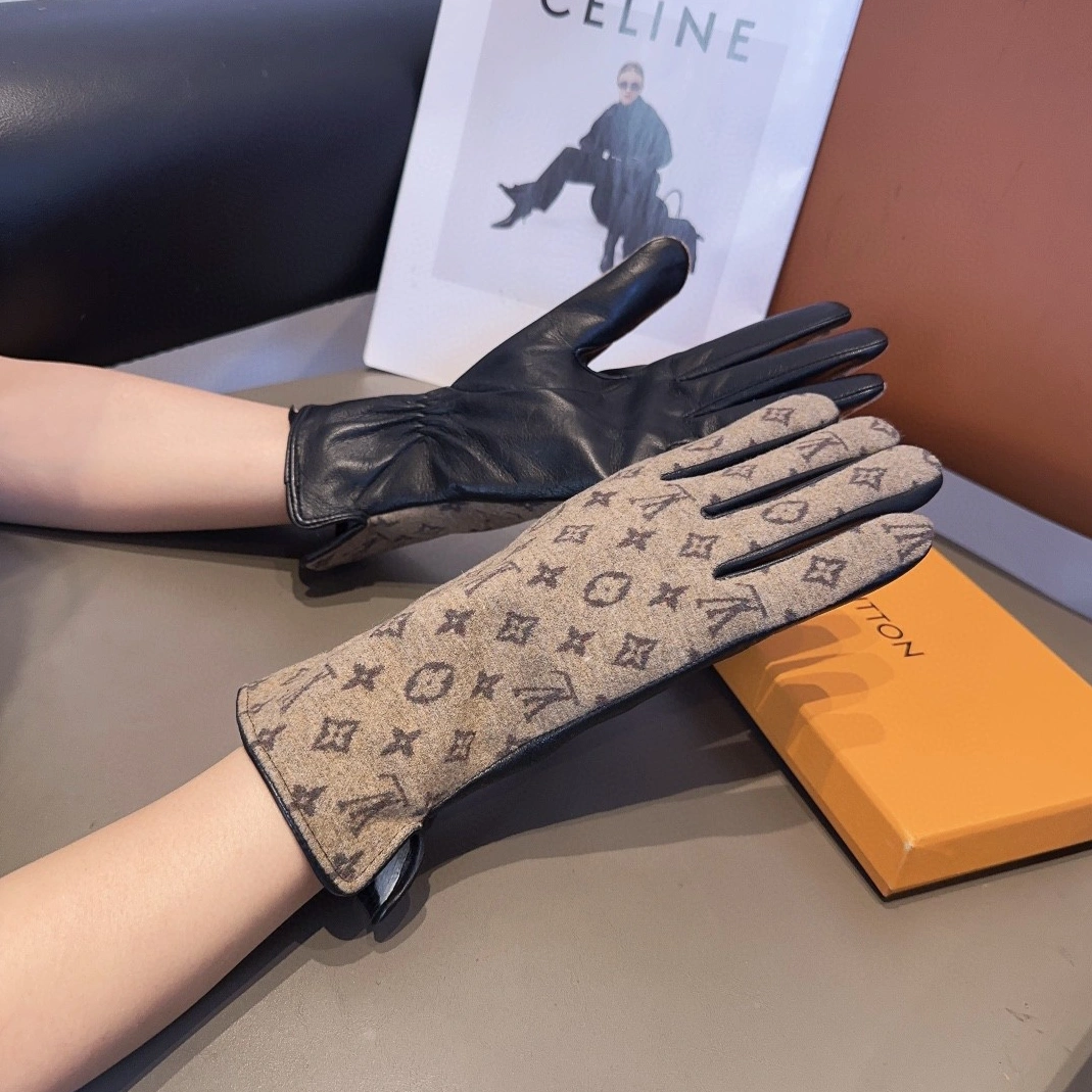 Lightweight 6040 Louis Vuitton LV Gloves For Women