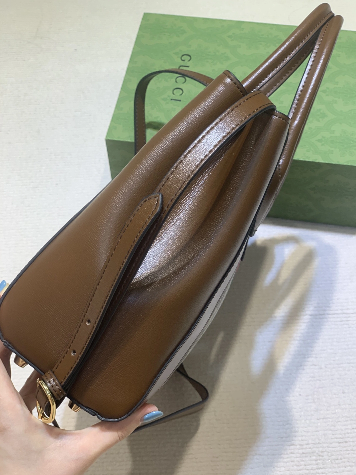 Lightweight 6100 Gucci AAA Quality Handbags For Women