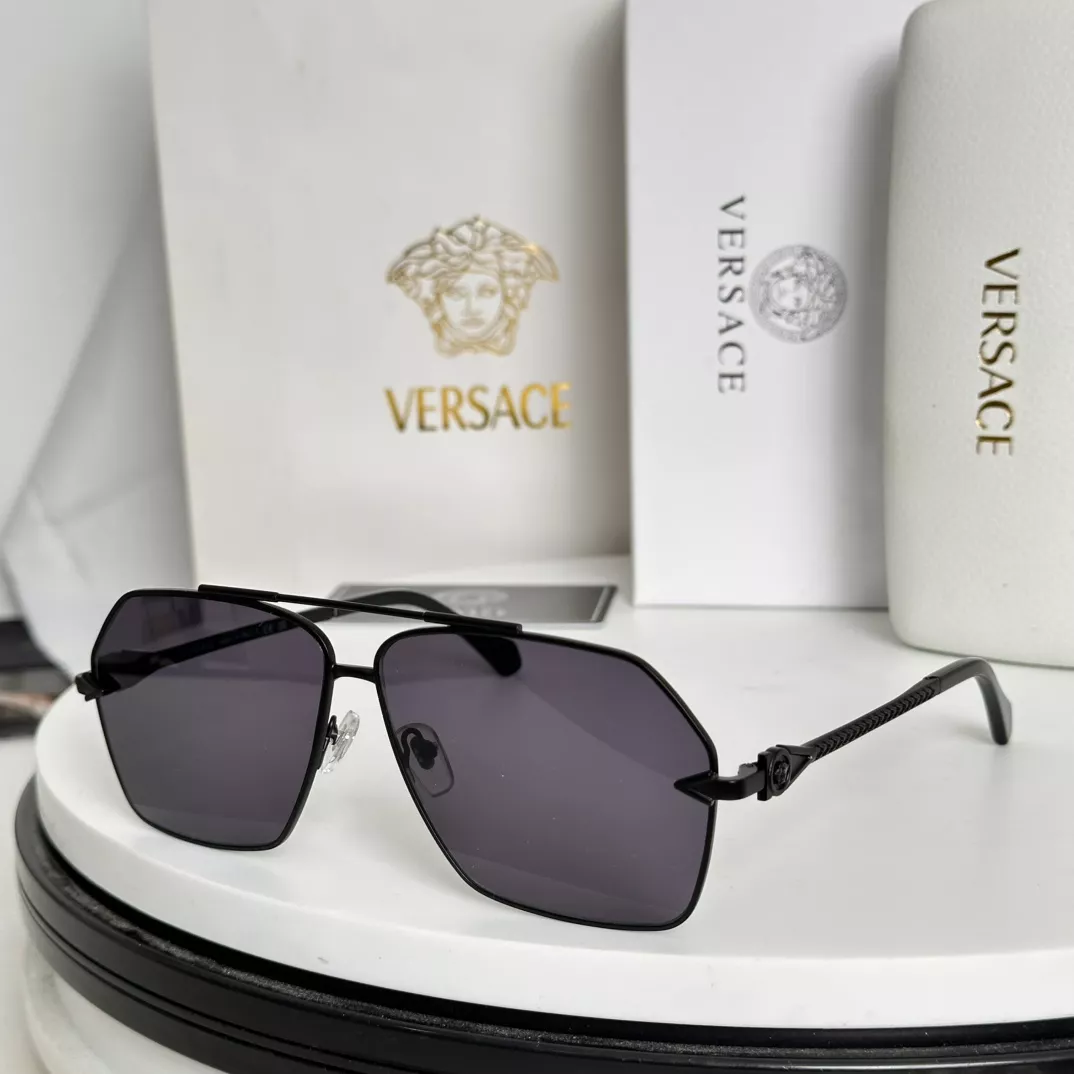 Lightweight 6123 Versace AAA Quality Sunglasses