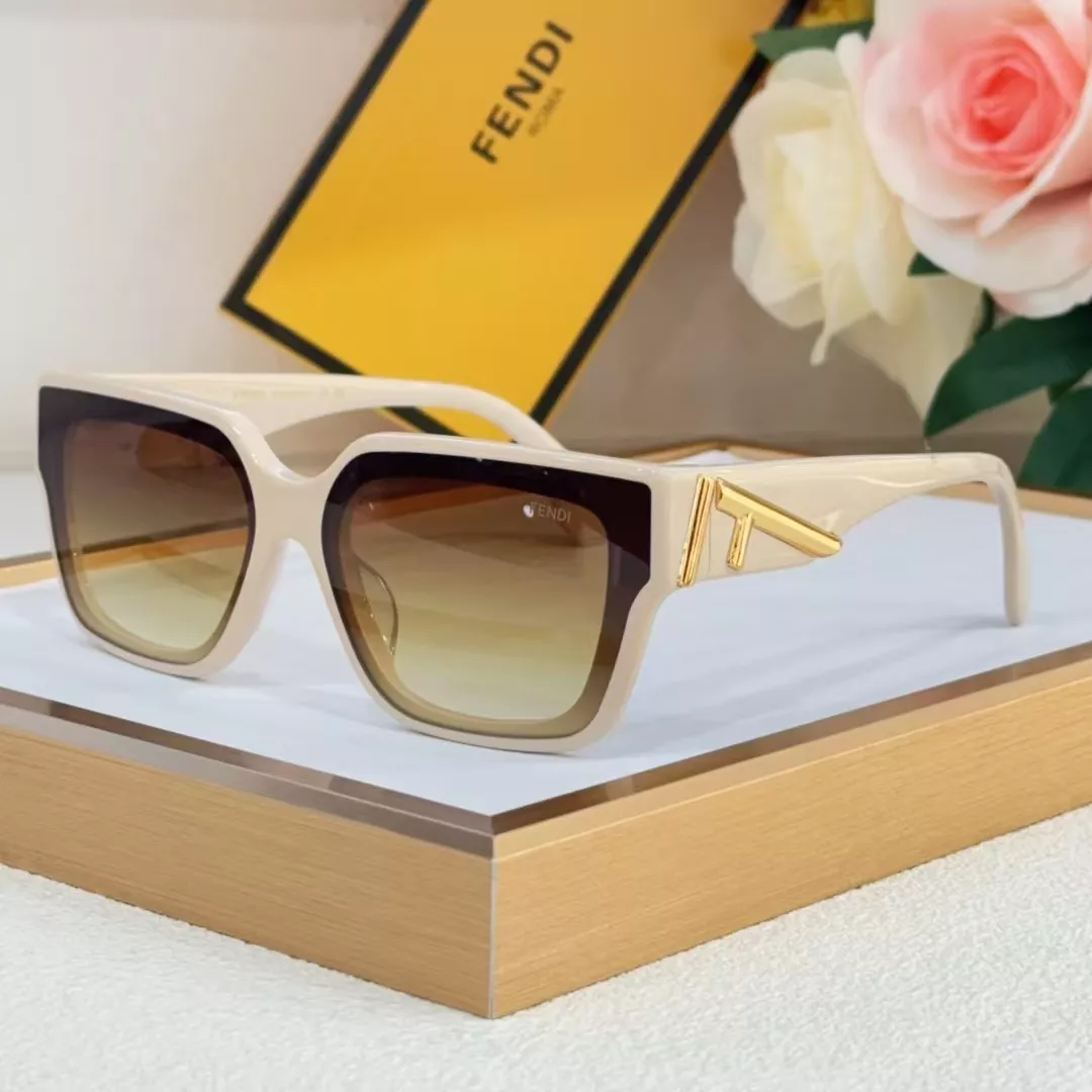 Lightweight 6370 Fendi AAA Quality Sunglasses