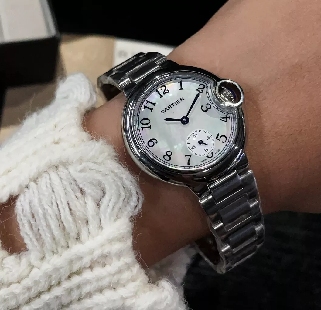 Lightweight 6451 Cartier AAA Quality Watches