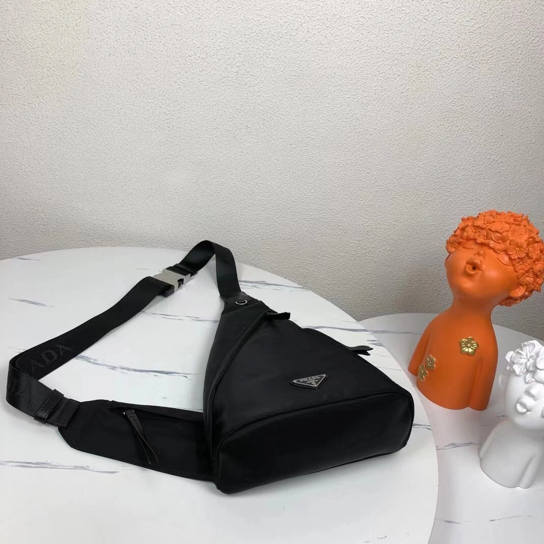Lightweight 6475 Prada AAA Man Messenger Bags
