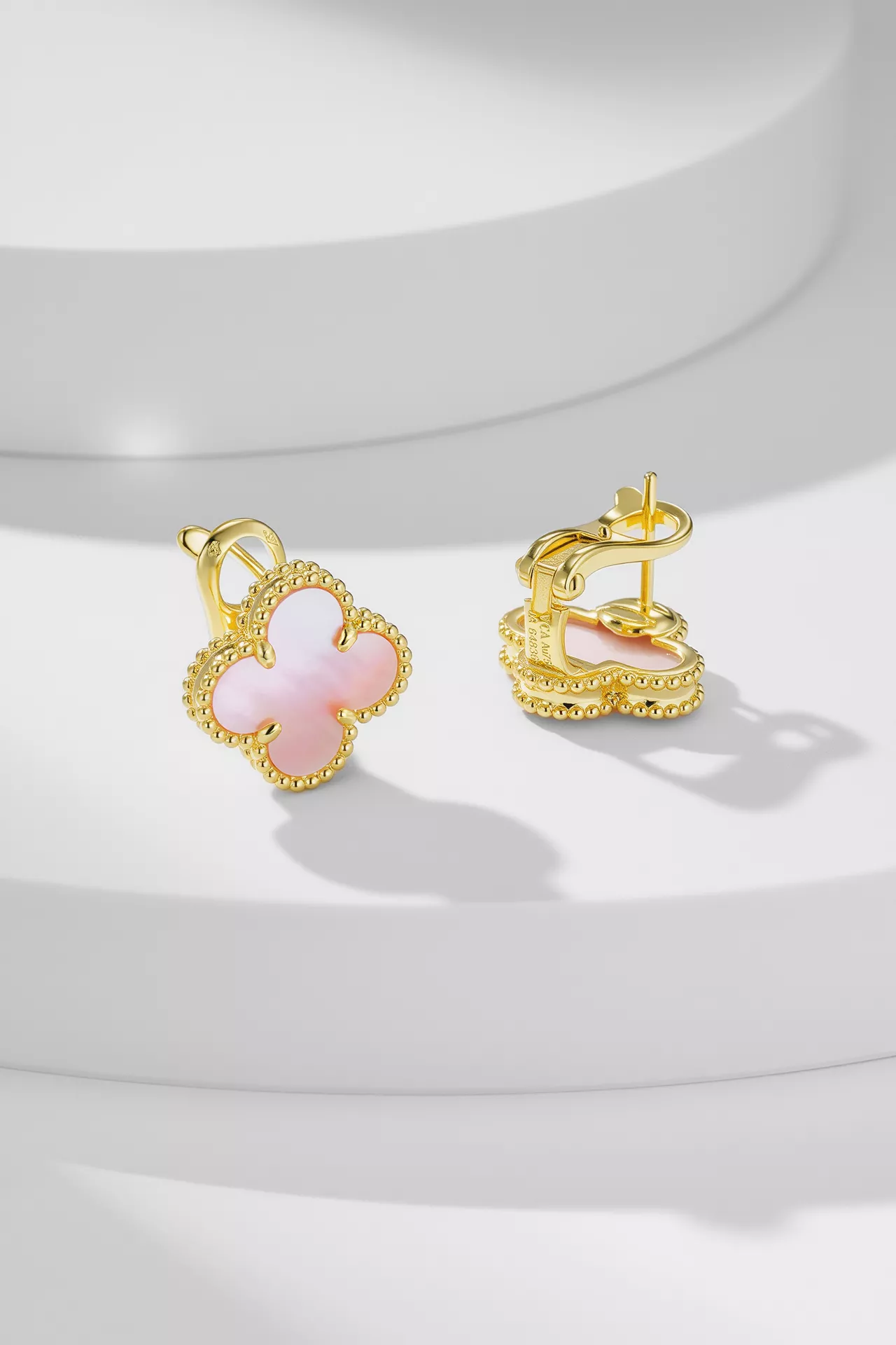 Lightweight 6570 Van Cleef & Arpels Earrings For Women