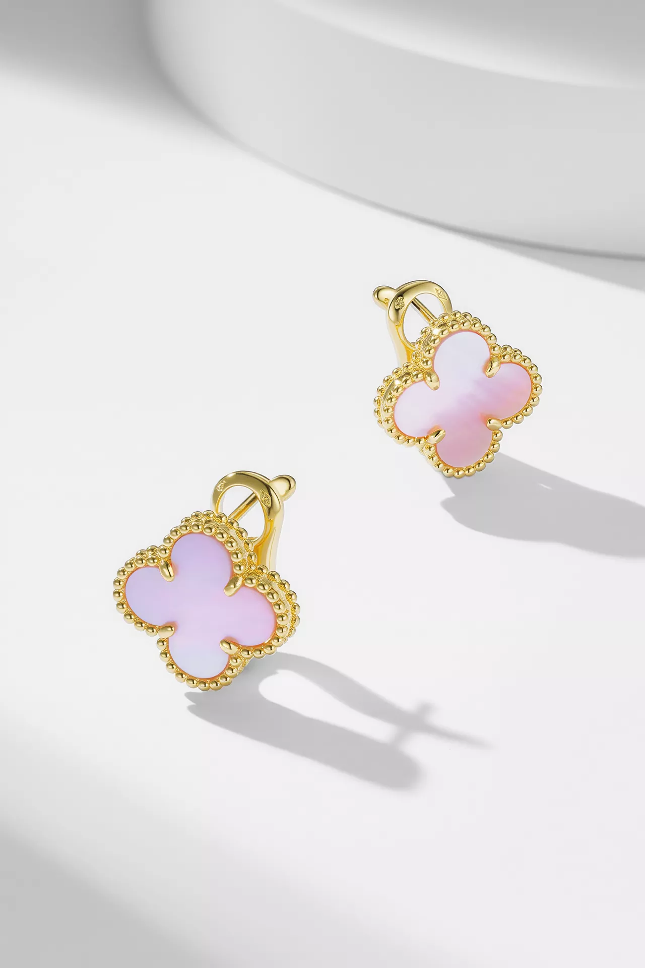Lightweight 6570 Van Cleef & Arpels Earrings For Women