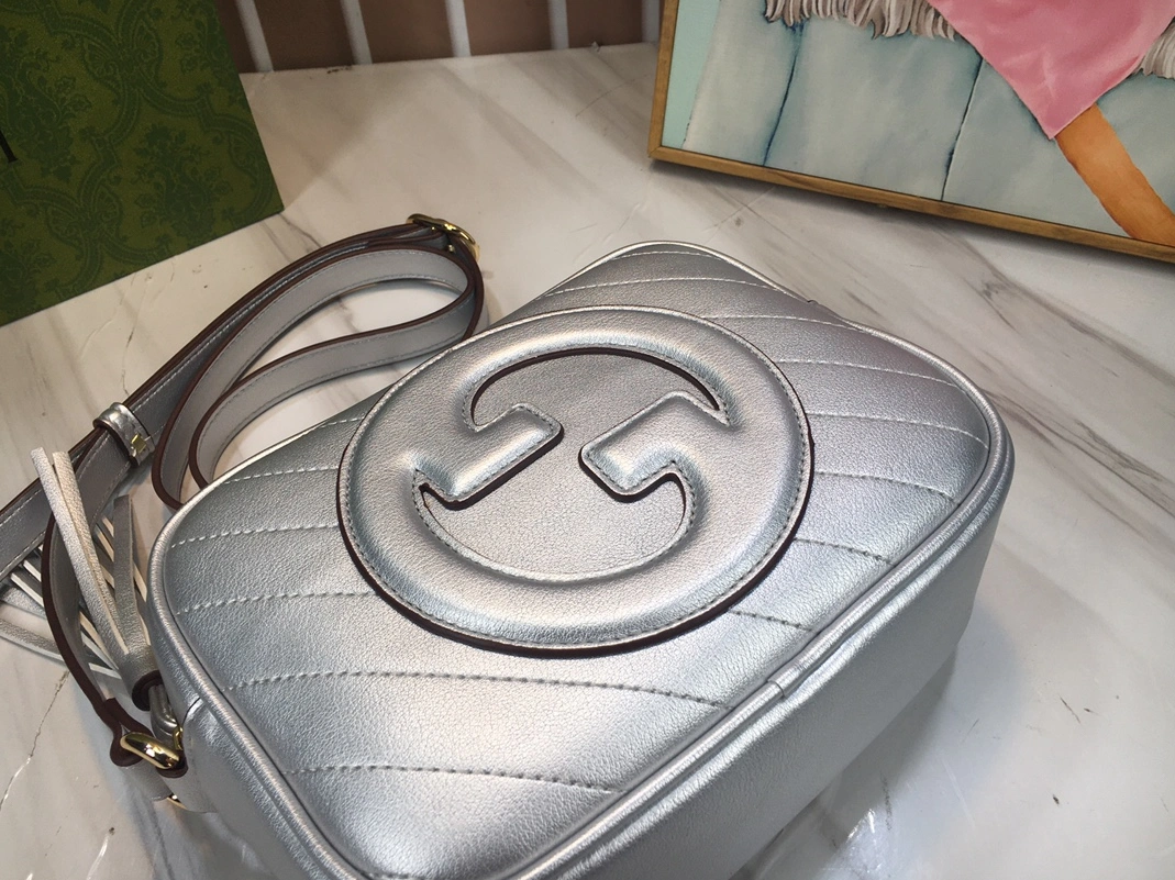 Lightweight 6612 Gucci AAA Quality Messenger Bags For Women