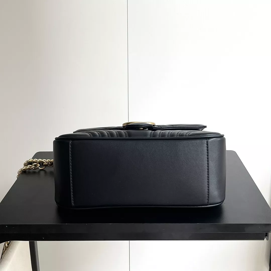 Lightweight 6627 Gucci AAA Quality Messenger Bags For Women