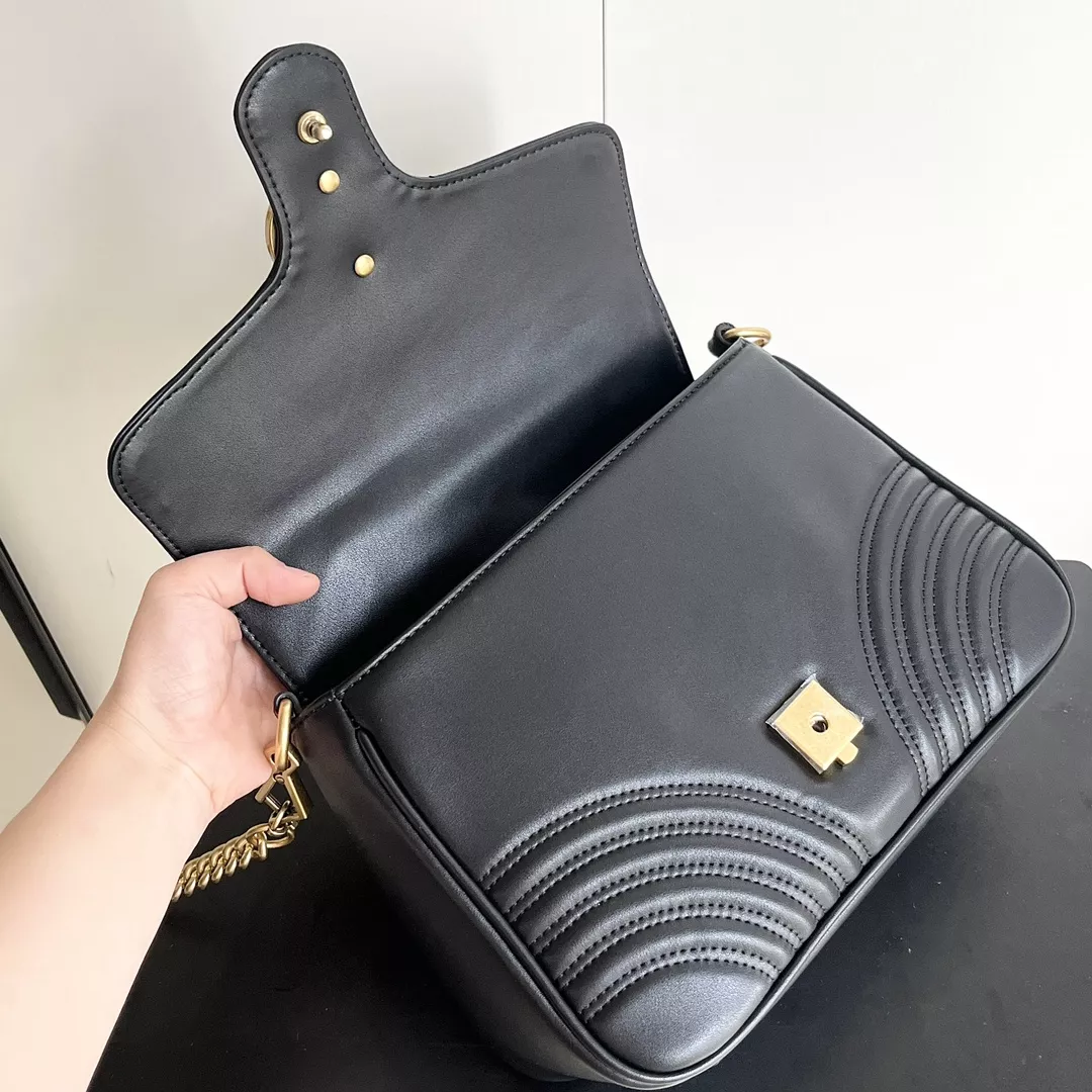 Lightweight 6627 Gucci AAA Quality Messenger Bags For Women