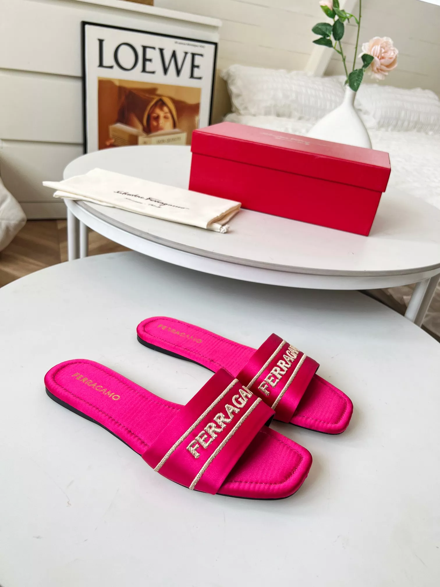 Lightweight 6690 Salvatore Ferragamo Slippers For Women