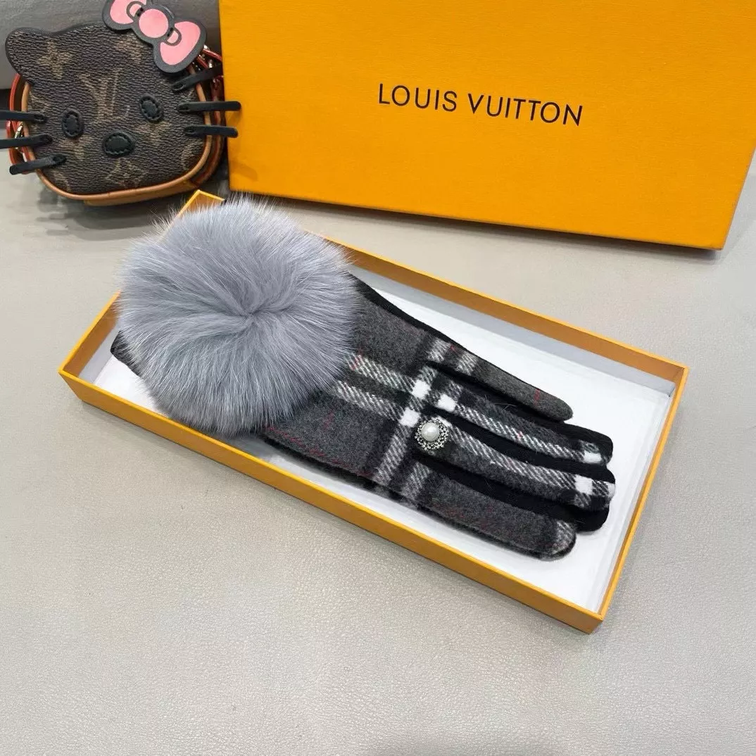 Lightweight 6777 Burberry Gloves