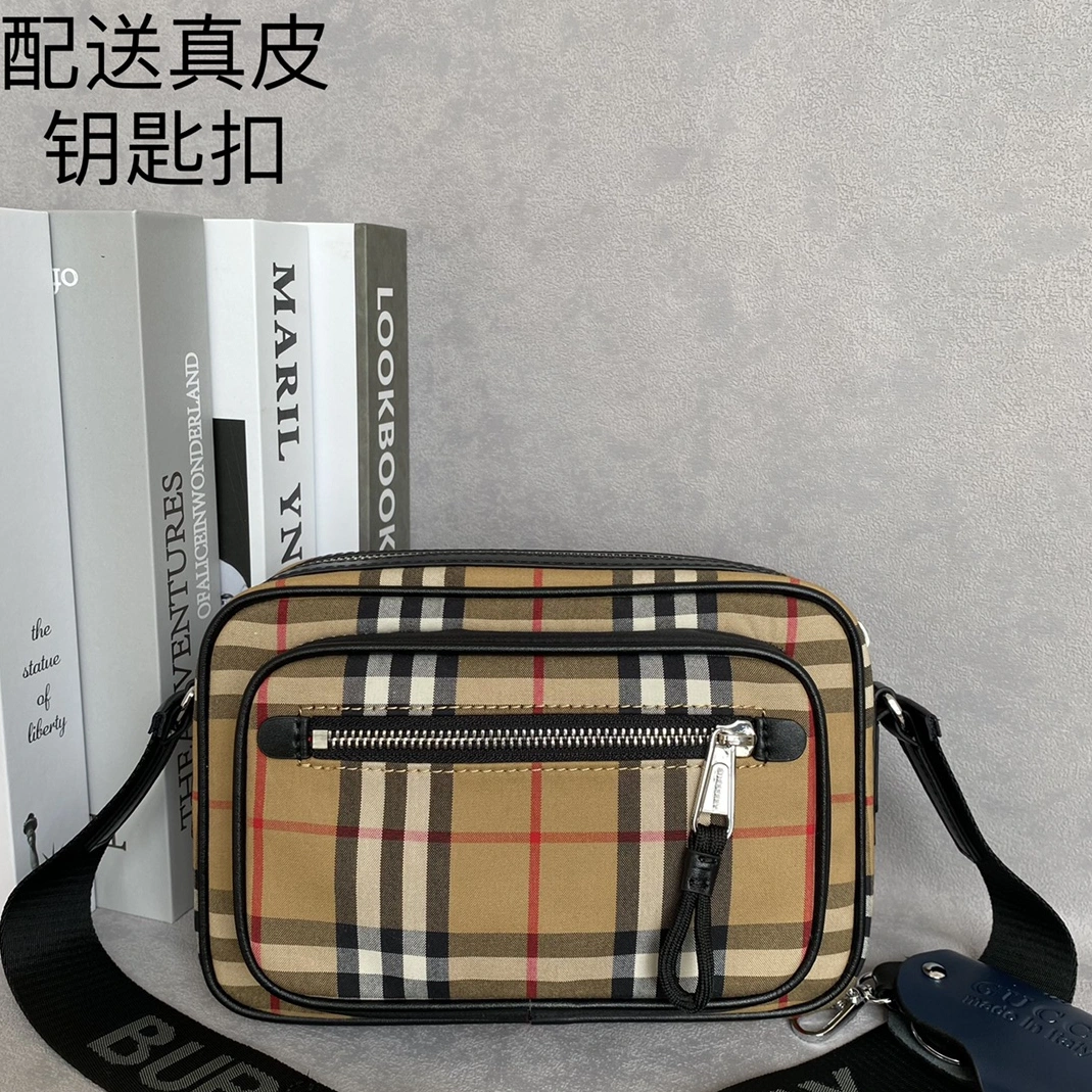 Lightweight 6808 Burberry AAA Man Messenger Bags
