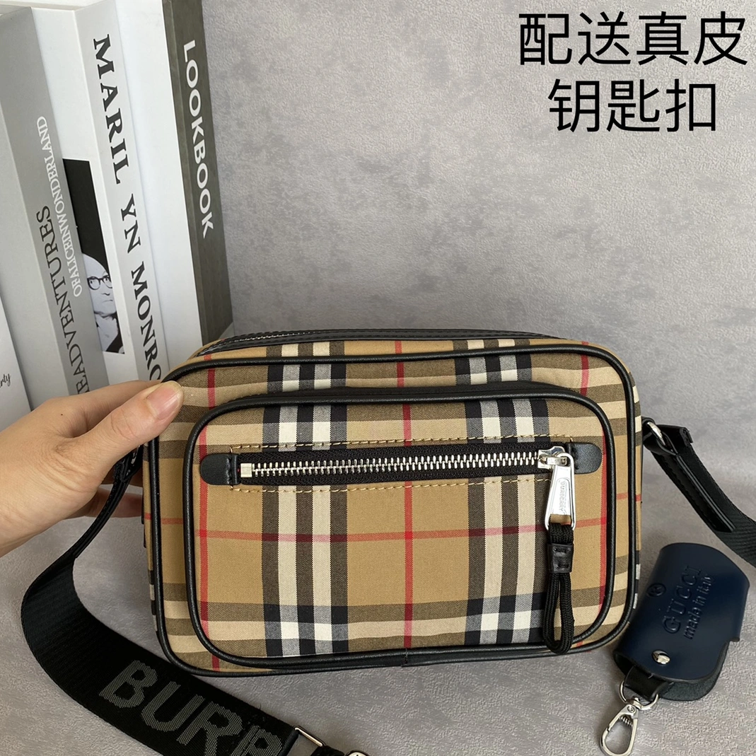 Lightweight 6808 Burberry AAA Man Messenger Bags