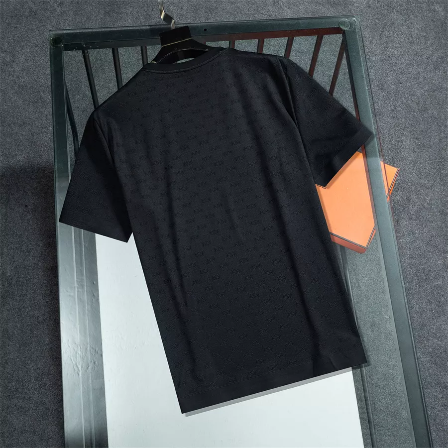 Lightweight 6893 Gucci T-Shirts Short Sleeved For Men