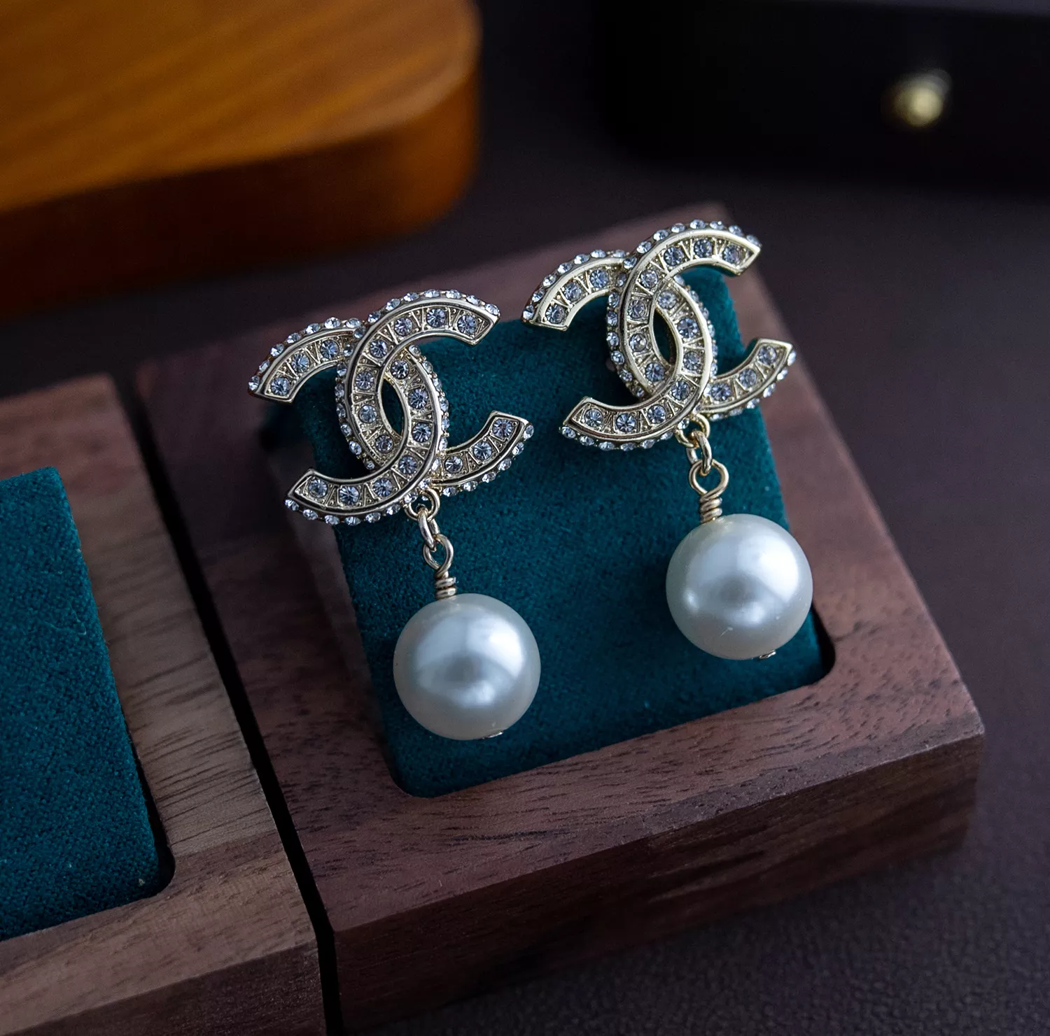 Lightweight 7025 Chanel Earrings For Women