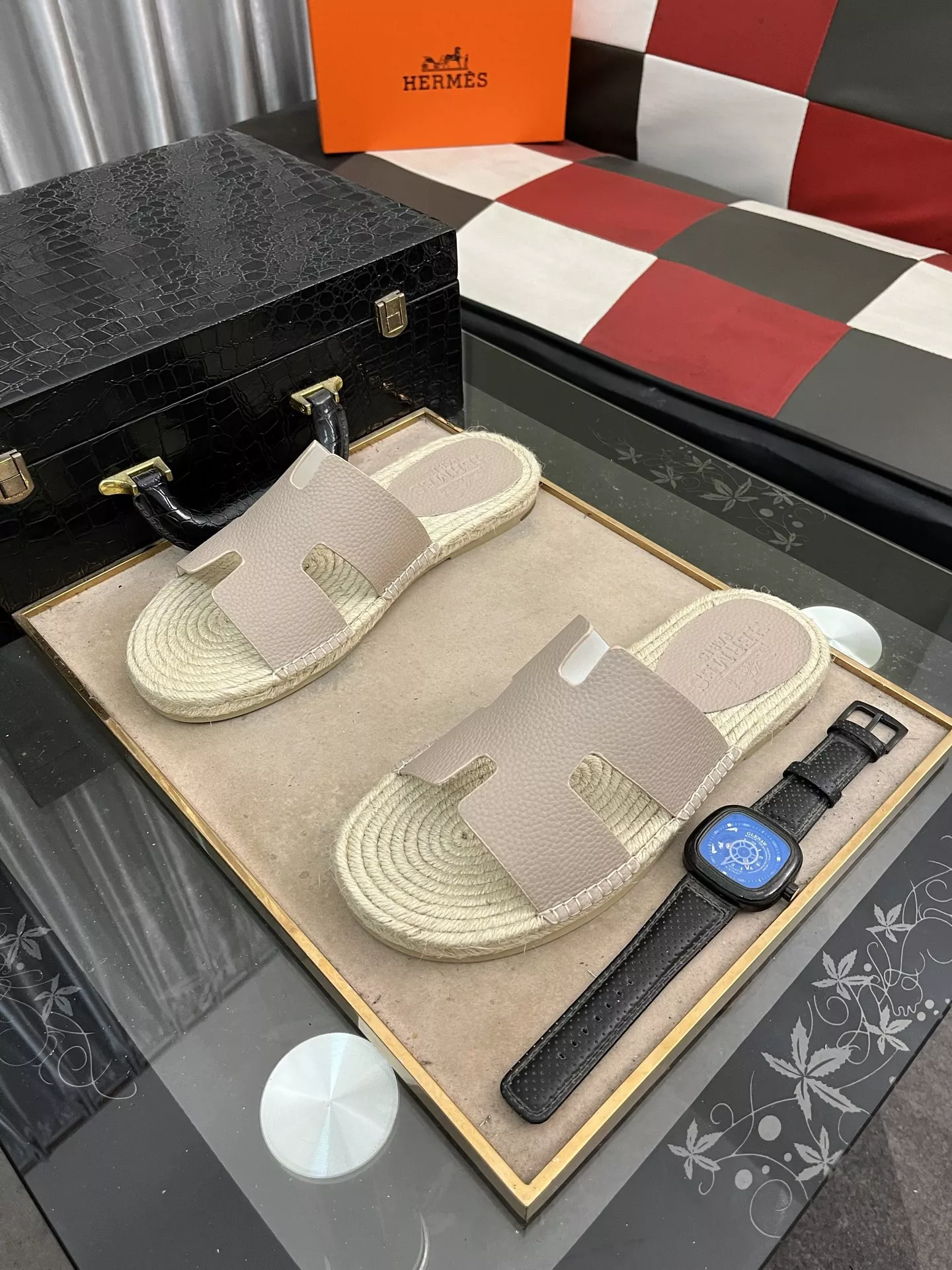 Lightweight 7297 Hermes Slippers For Men