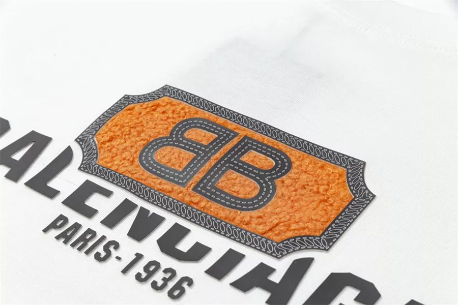 Lightweight 7382 Balenciaga T-Shirts Short Sleeved For Unisex