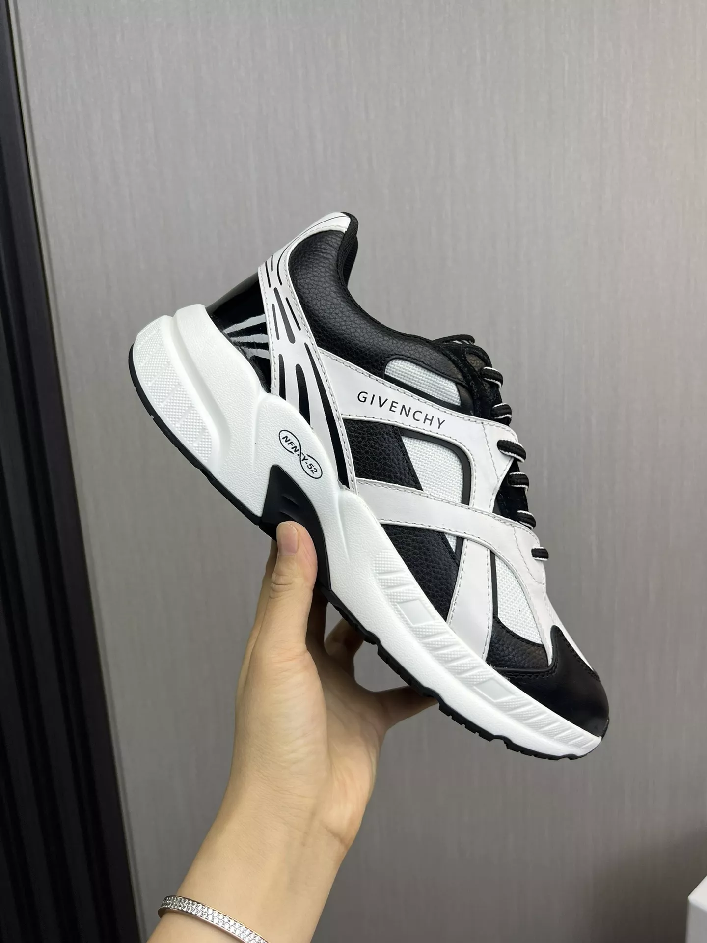 Lightweight 7441 Givenchy Casual Shoes For Men