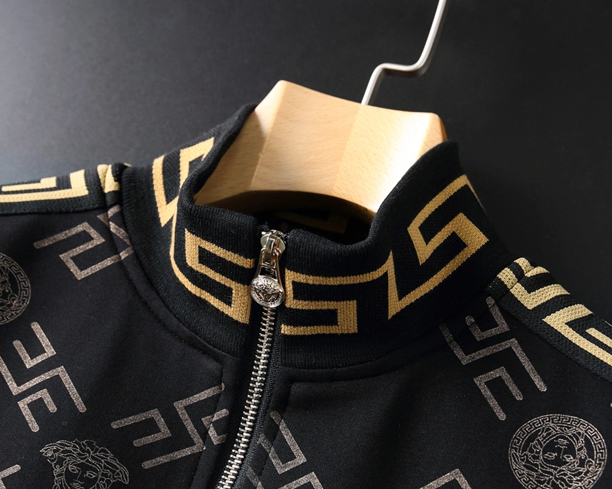 Lightweight 7468 Versace Tracksuits Long Sleeved For Men