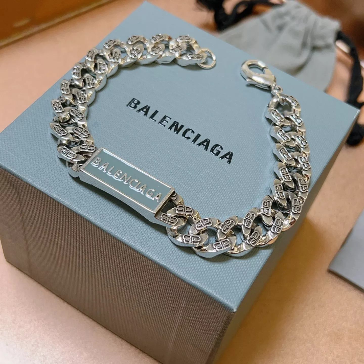 Lightweight 7690 Balenciaga Bracelets