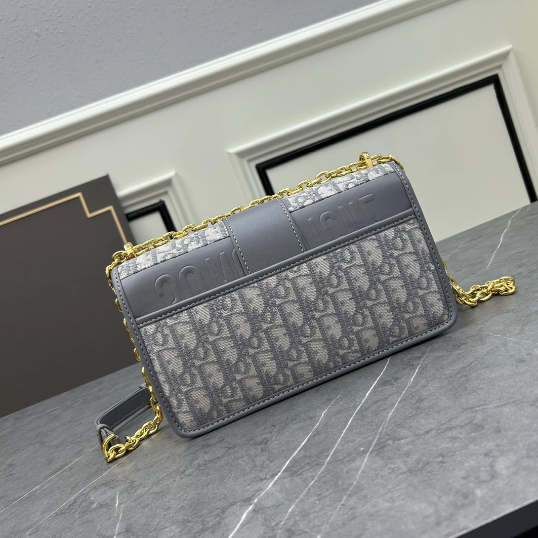 Lightweight 7816 Christian Dior AAA Quality Messenger Bags For Women