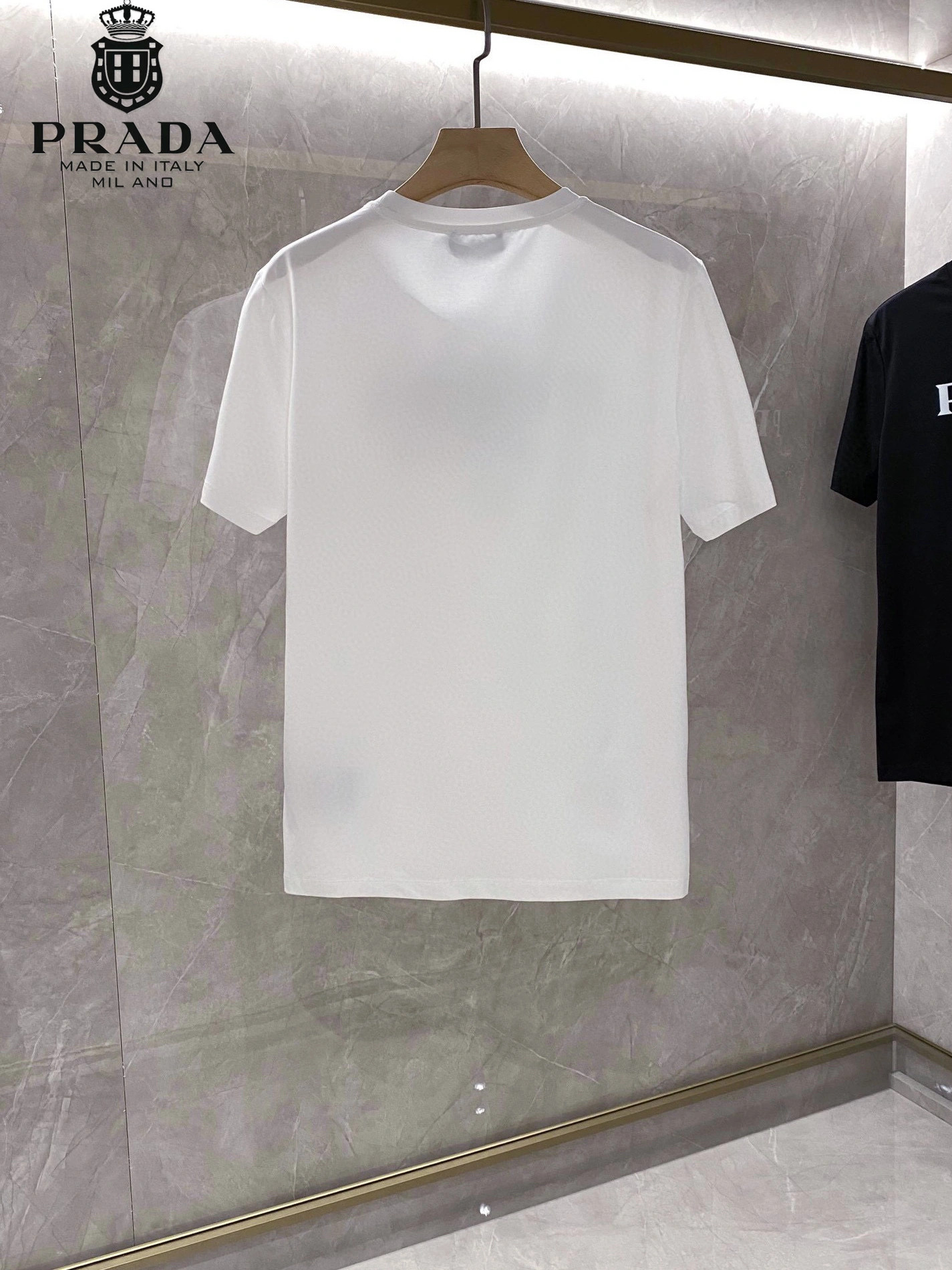 Lightweight 7869 Prada T-Shirts Short Sleeved For Unisex